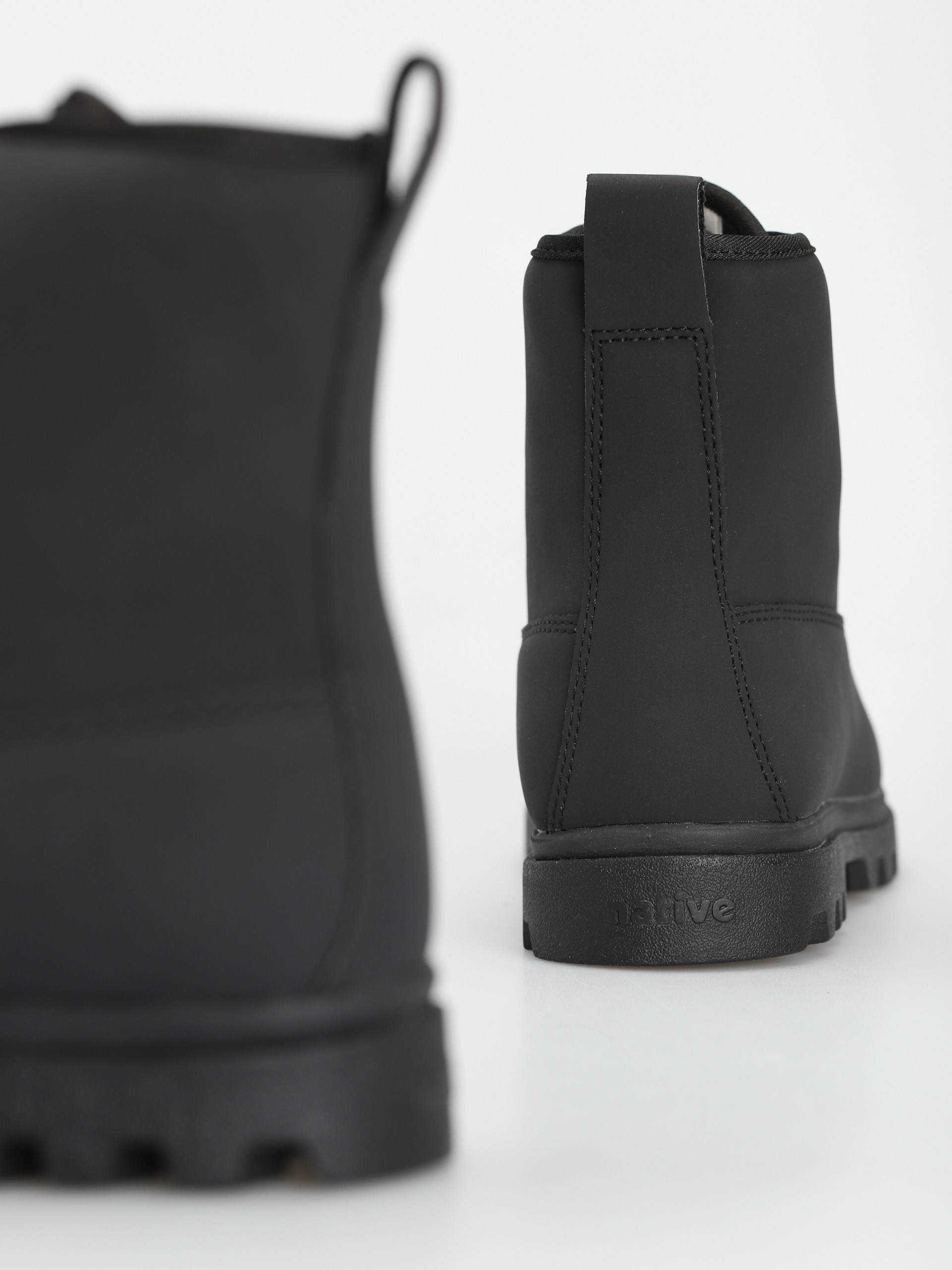 Pantofi de iarnă Native Johnny Treklite (jiffy black/jiffy black/victoria blue)