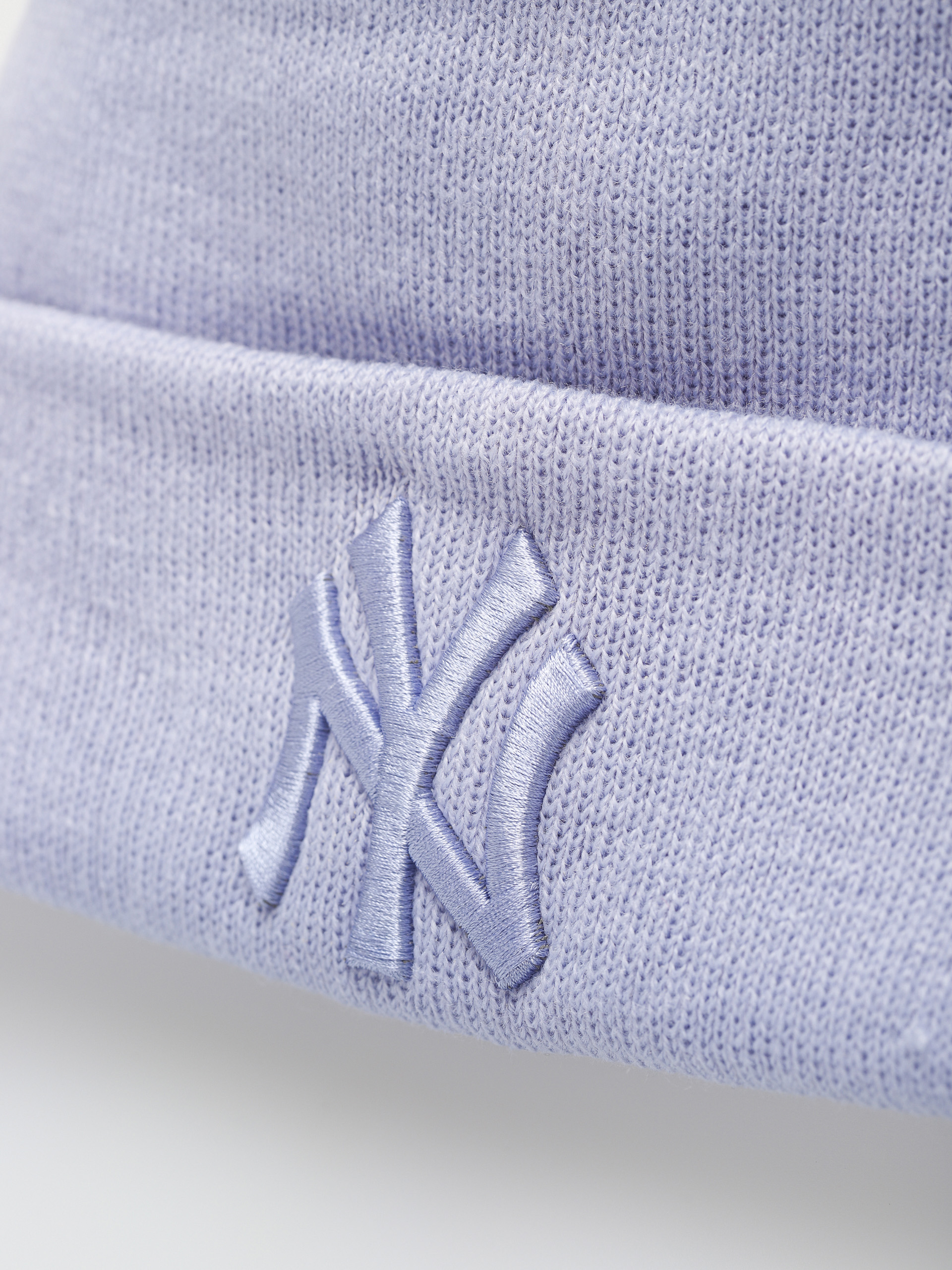 Căciulă New Era League Essential New York Yankess Wmn (lavender)