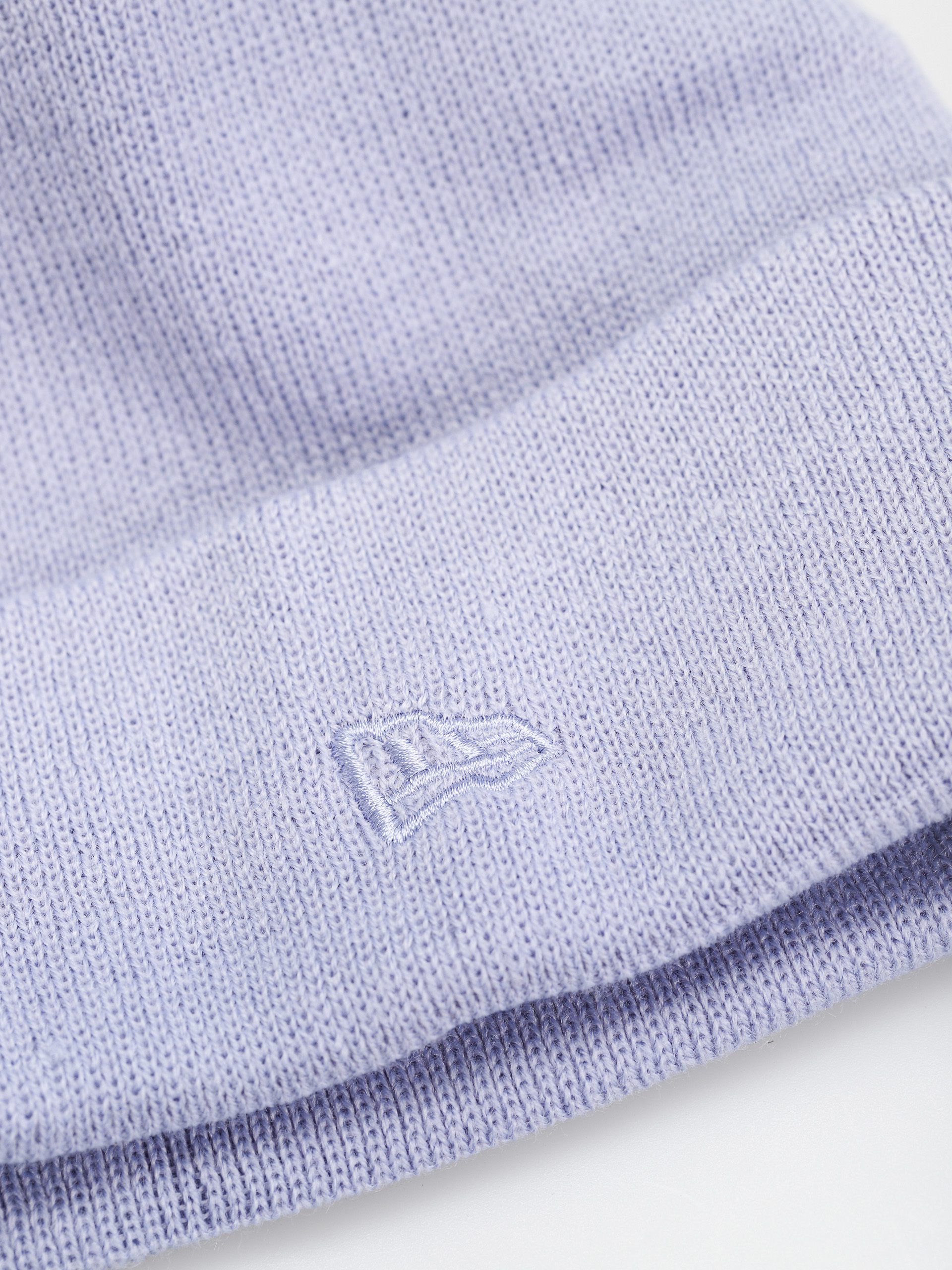 Căciulă New Era League Essential New York Yankess Wmn (lavender)