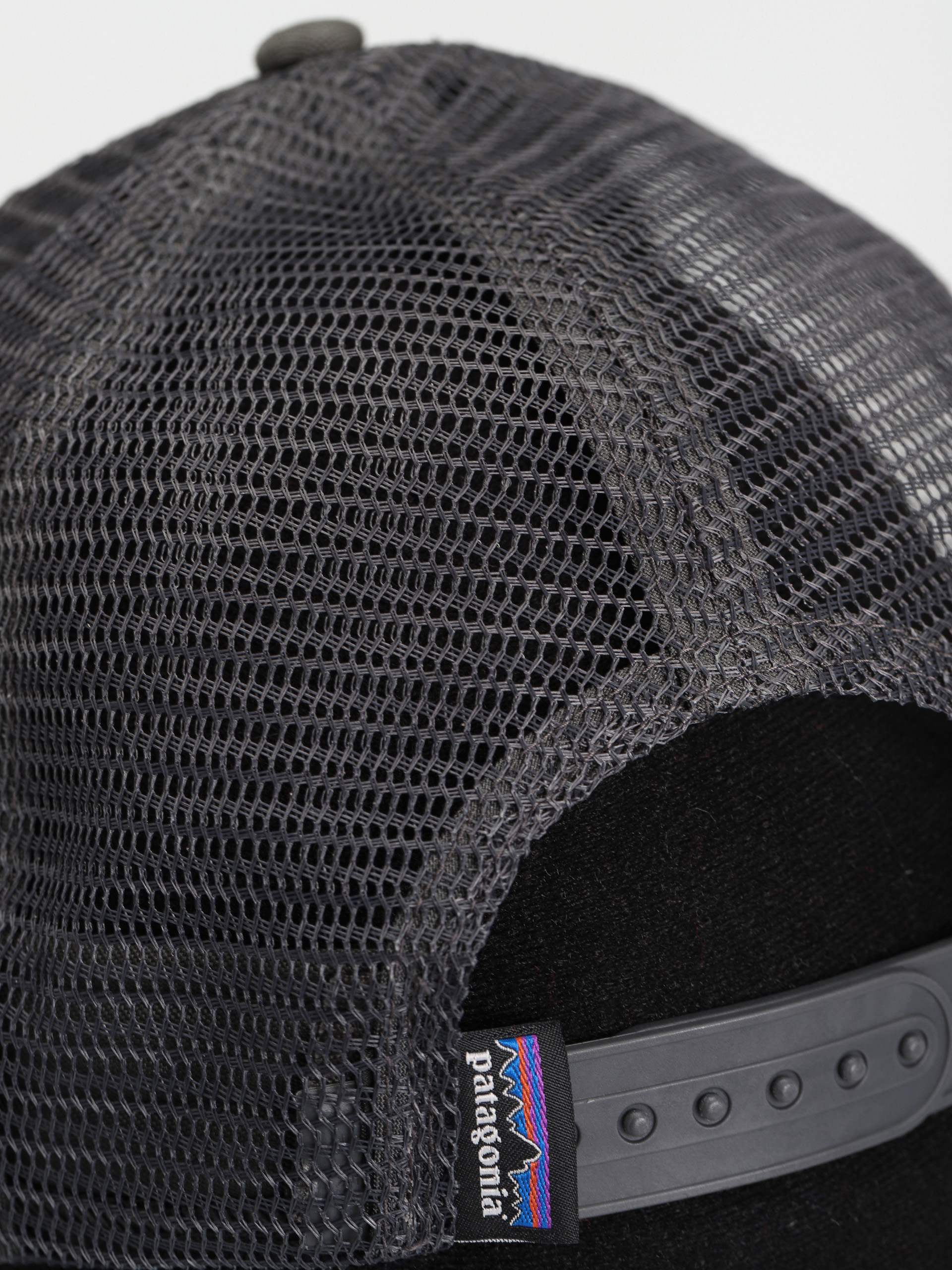 Șapcă Patagonia P 6 Logo LoPro Trucker (forge grey)