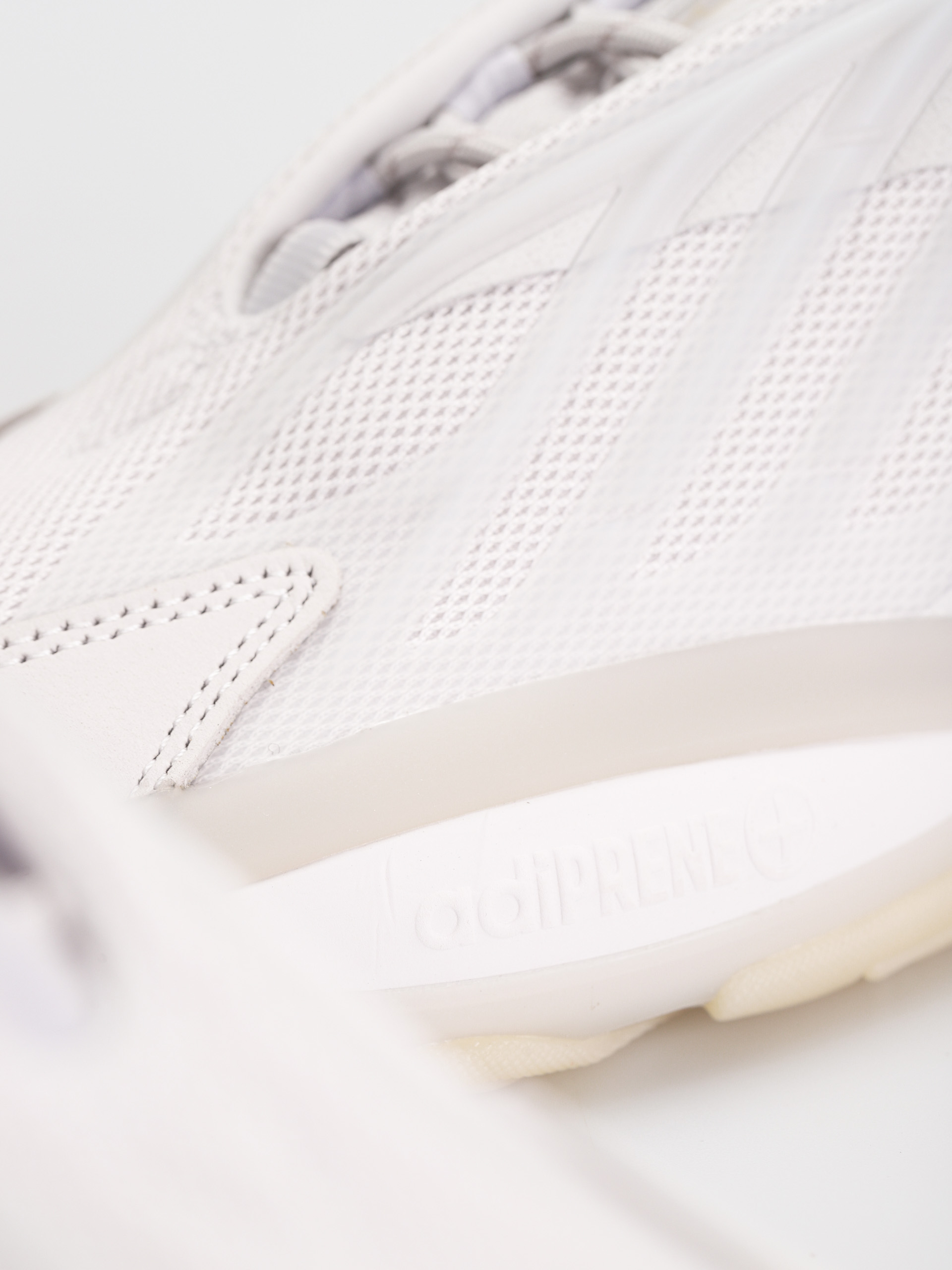 Pantofi adidas Originals Ozrah Wmn (dshgry/dshgry/ecrtin)