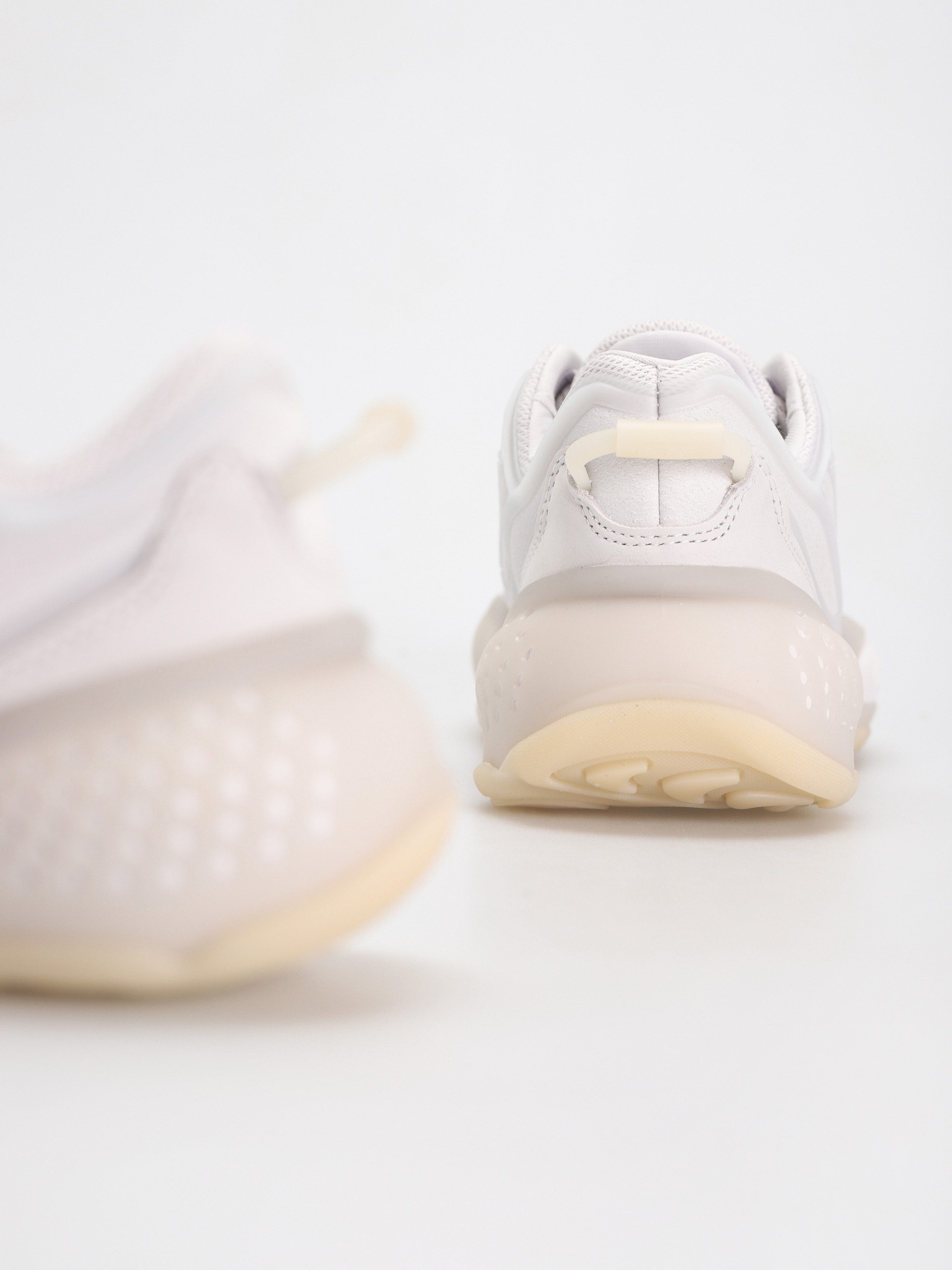 Pantofi adidas Originals Ozrah Wmn (dshgry/dshgry/ecrtin)