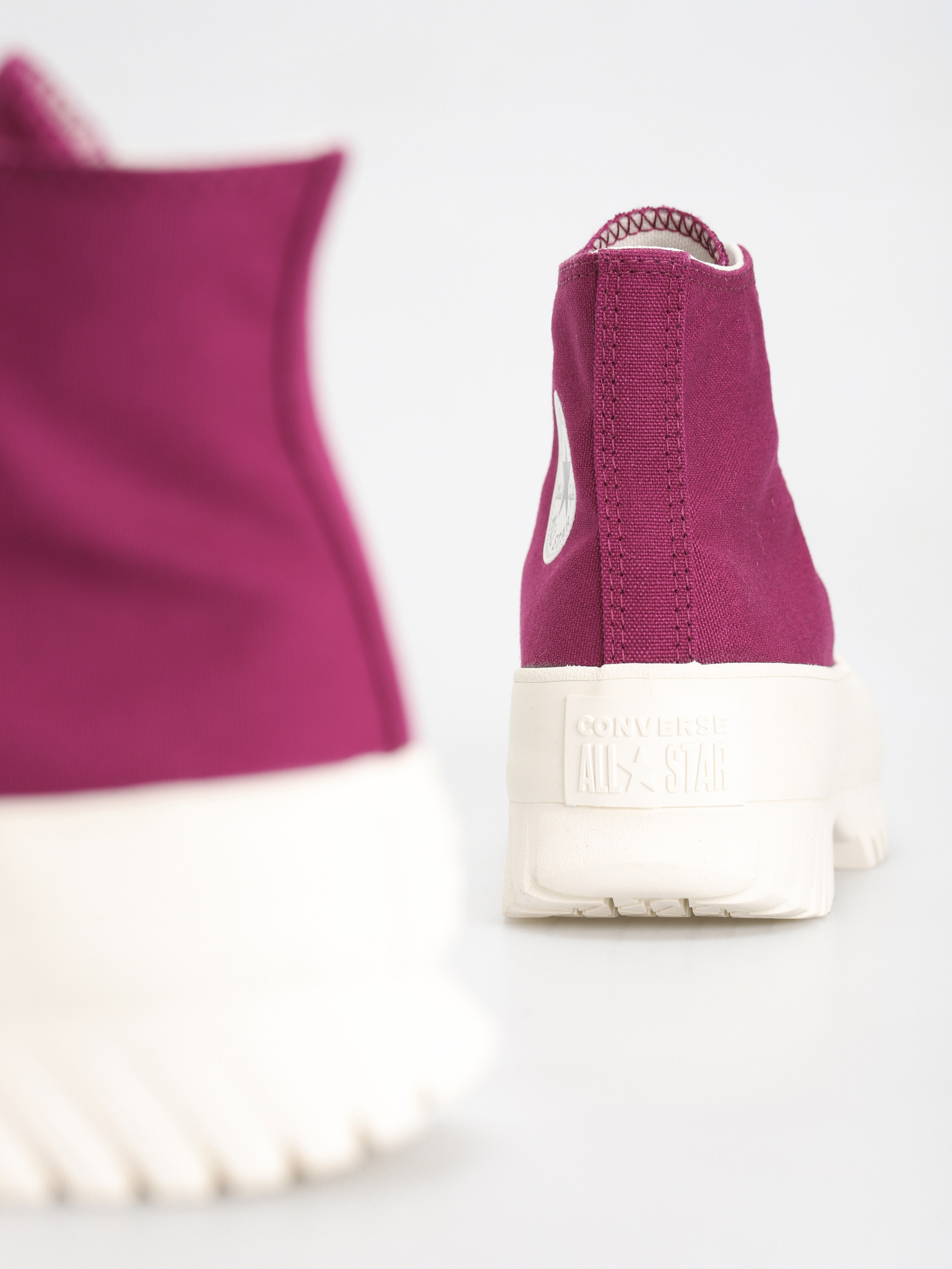Pantofi Converse Chuck Taylor All Star Lugged 2.0 Hi (mystic orchid/black)