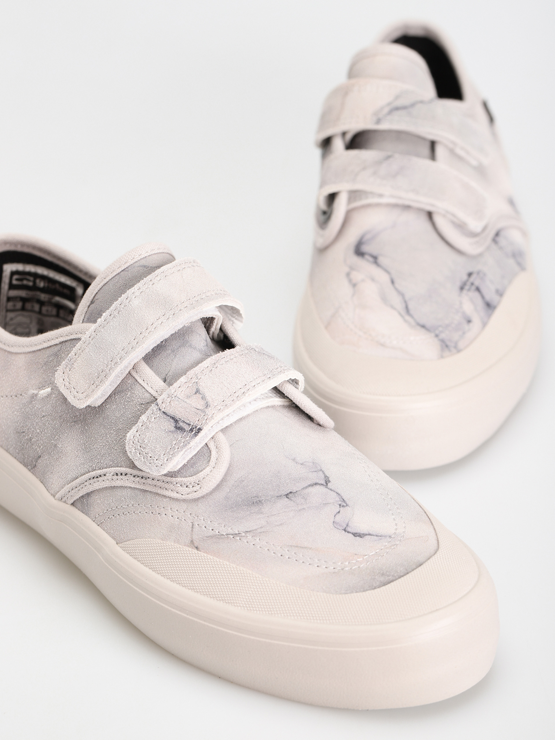 Pantofi Globe Motley II Strap (grey/smoke)