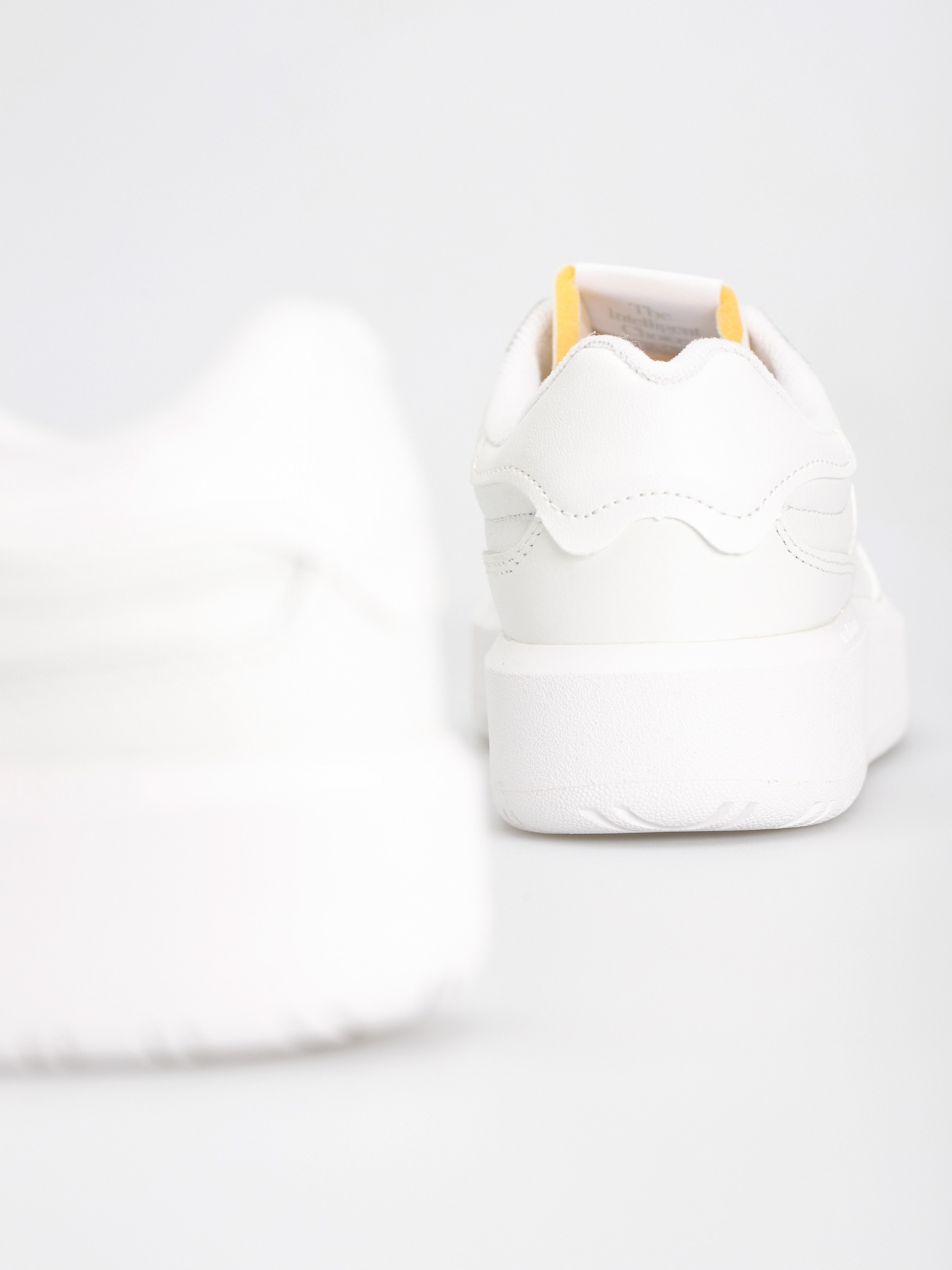 Pantofi New Balance 302 (white)