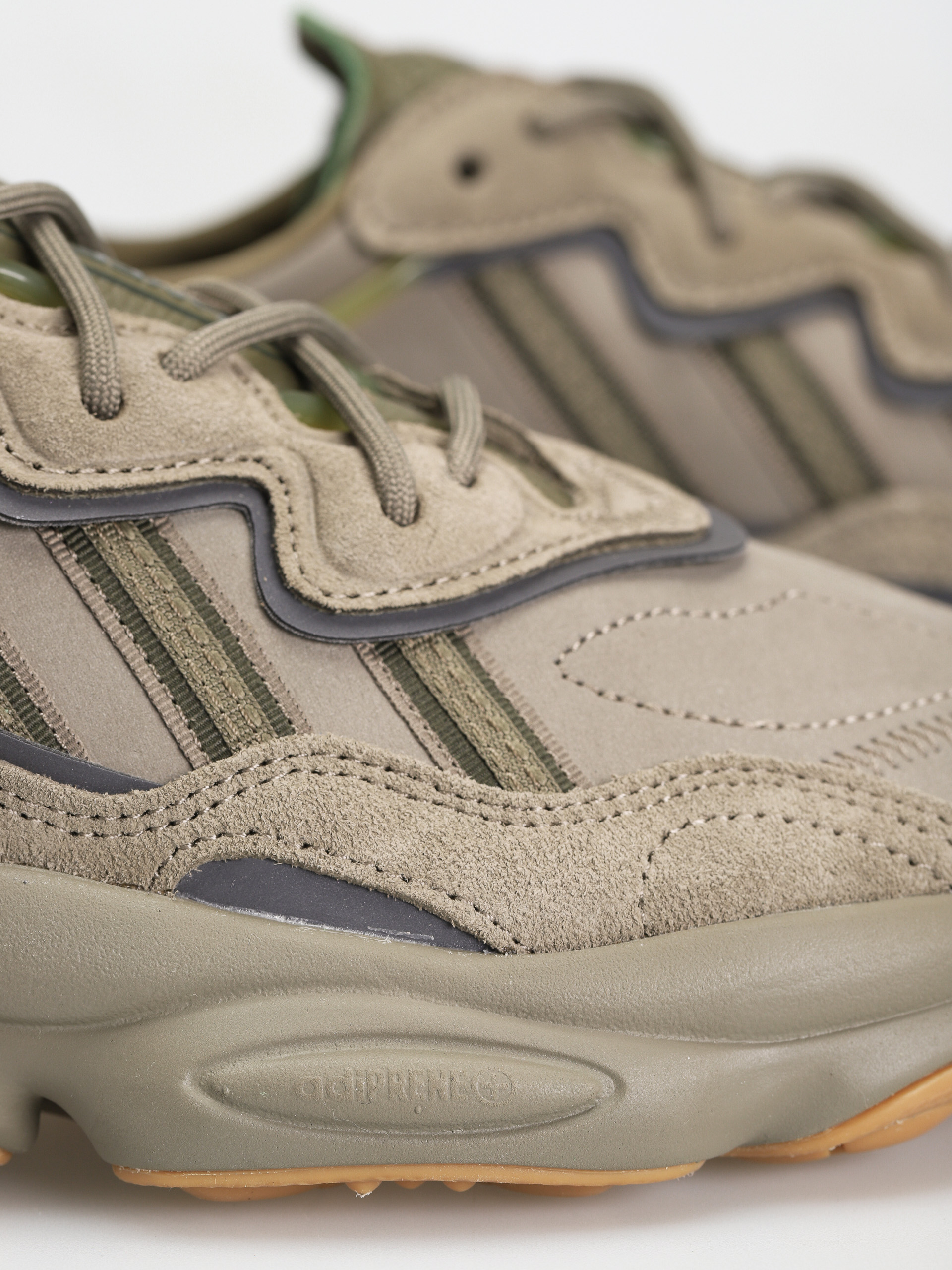 Pantofi adidas Originals Ozweego (tracar/ngtcar/rawkha)