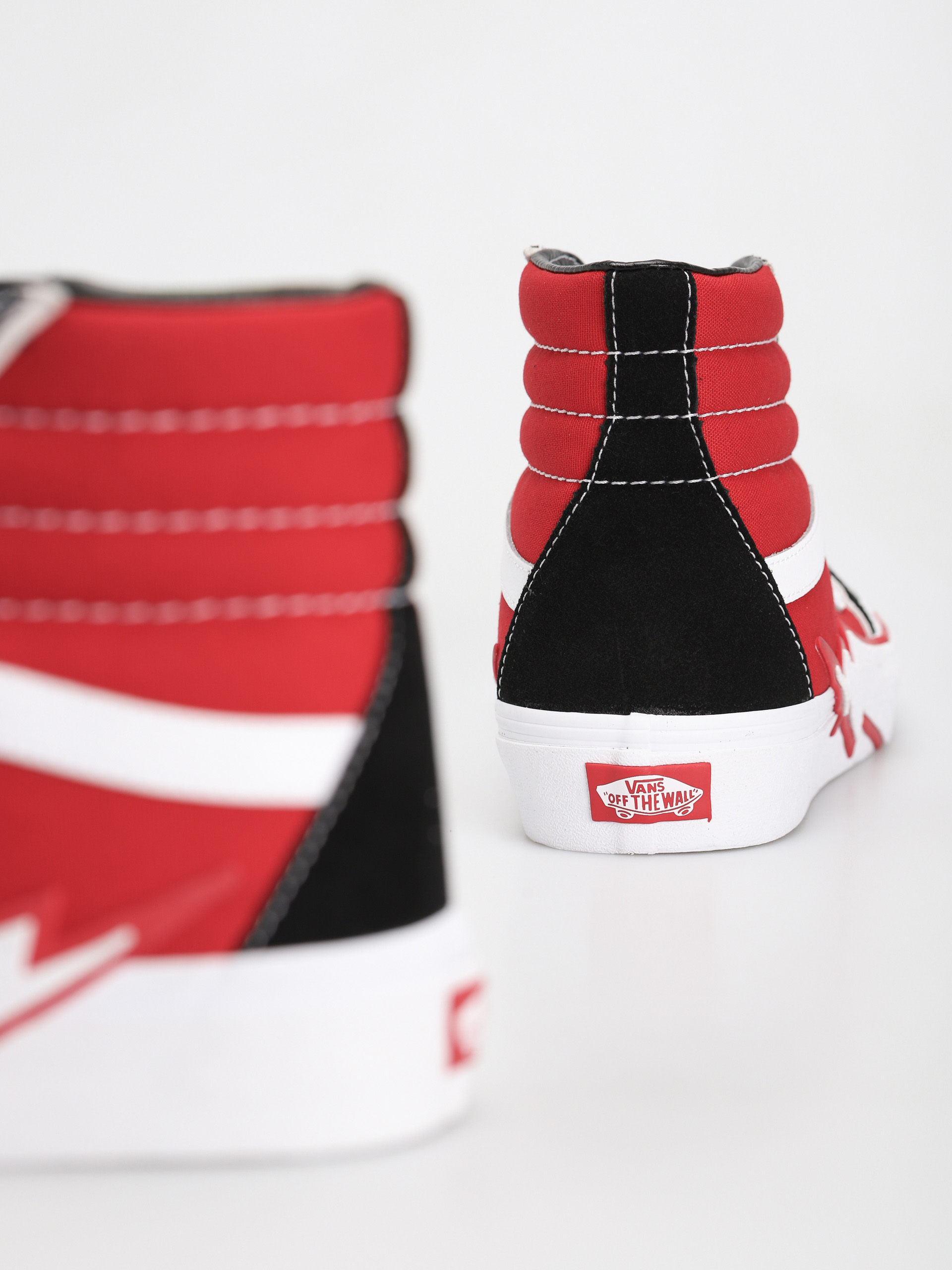 Pantofi Vans Sk8 Hi Bolt (black/red)
