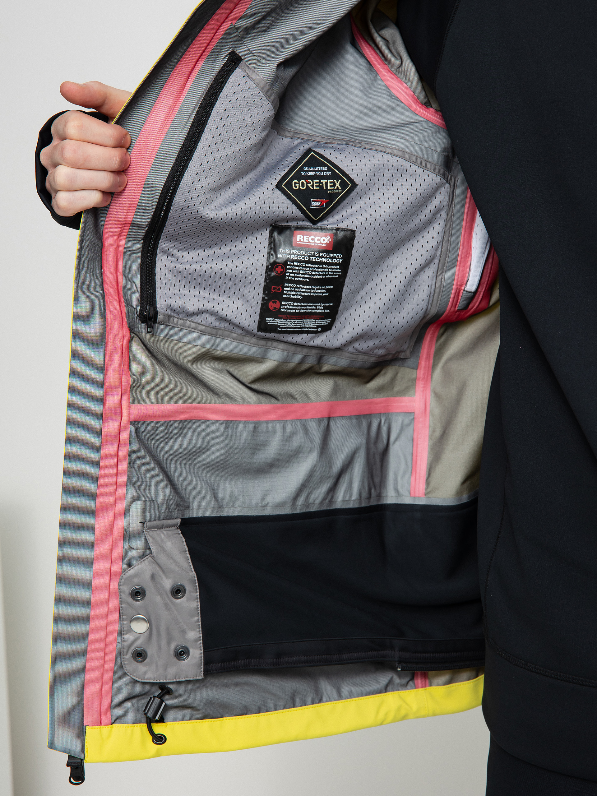 Pentru bărbați Geacă de snowboard Volcom Guide Gore Tex (citron)