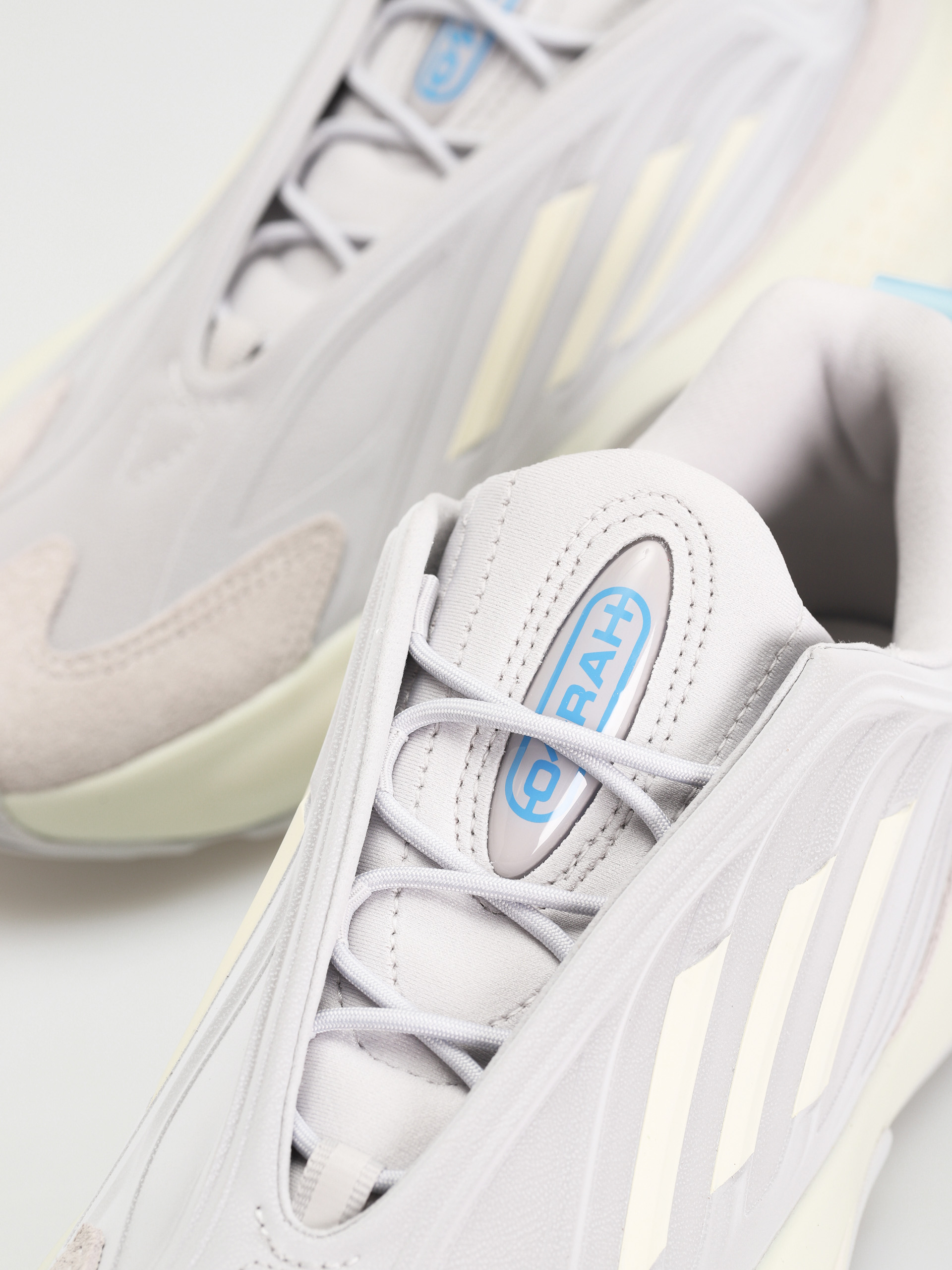 Pantofi adidas Originals Ozrah (lgsogr/owhite/cblack)