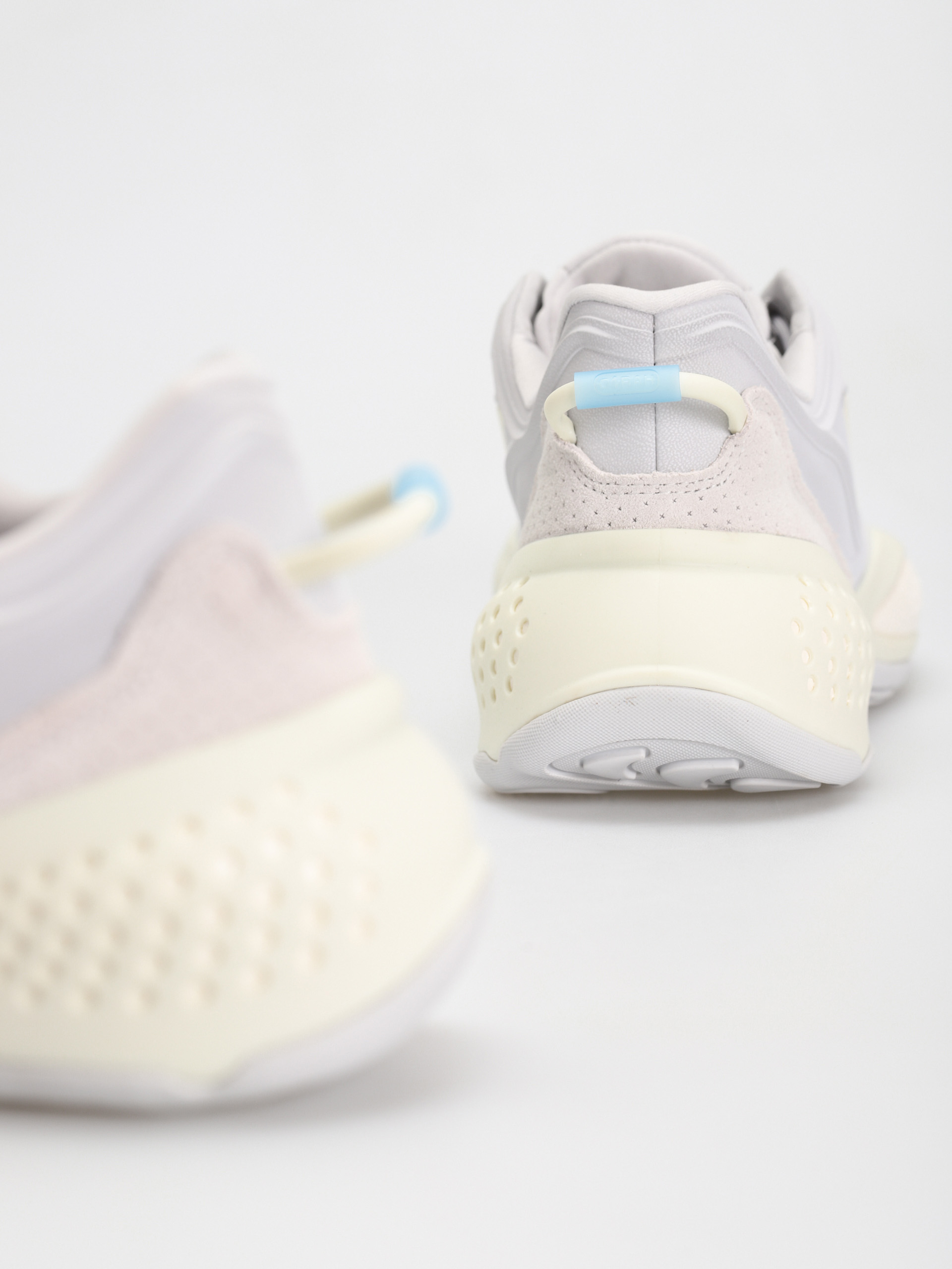 Pantofi adidas Originals Ozrah (lgsogr/owhite/cblack)