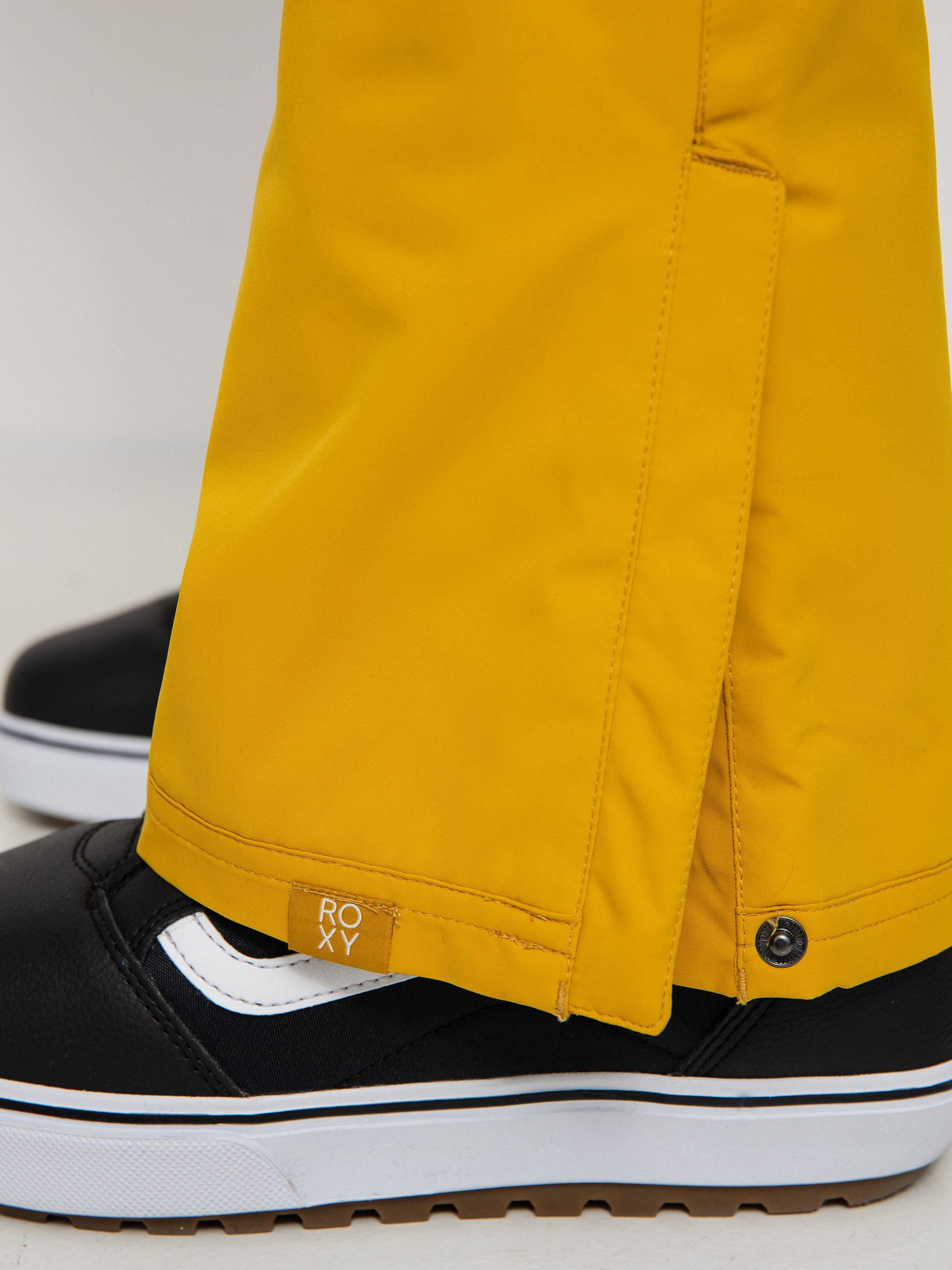 Pentru femei Pantaloni pentru snowboard Roxy Backyard (honey)