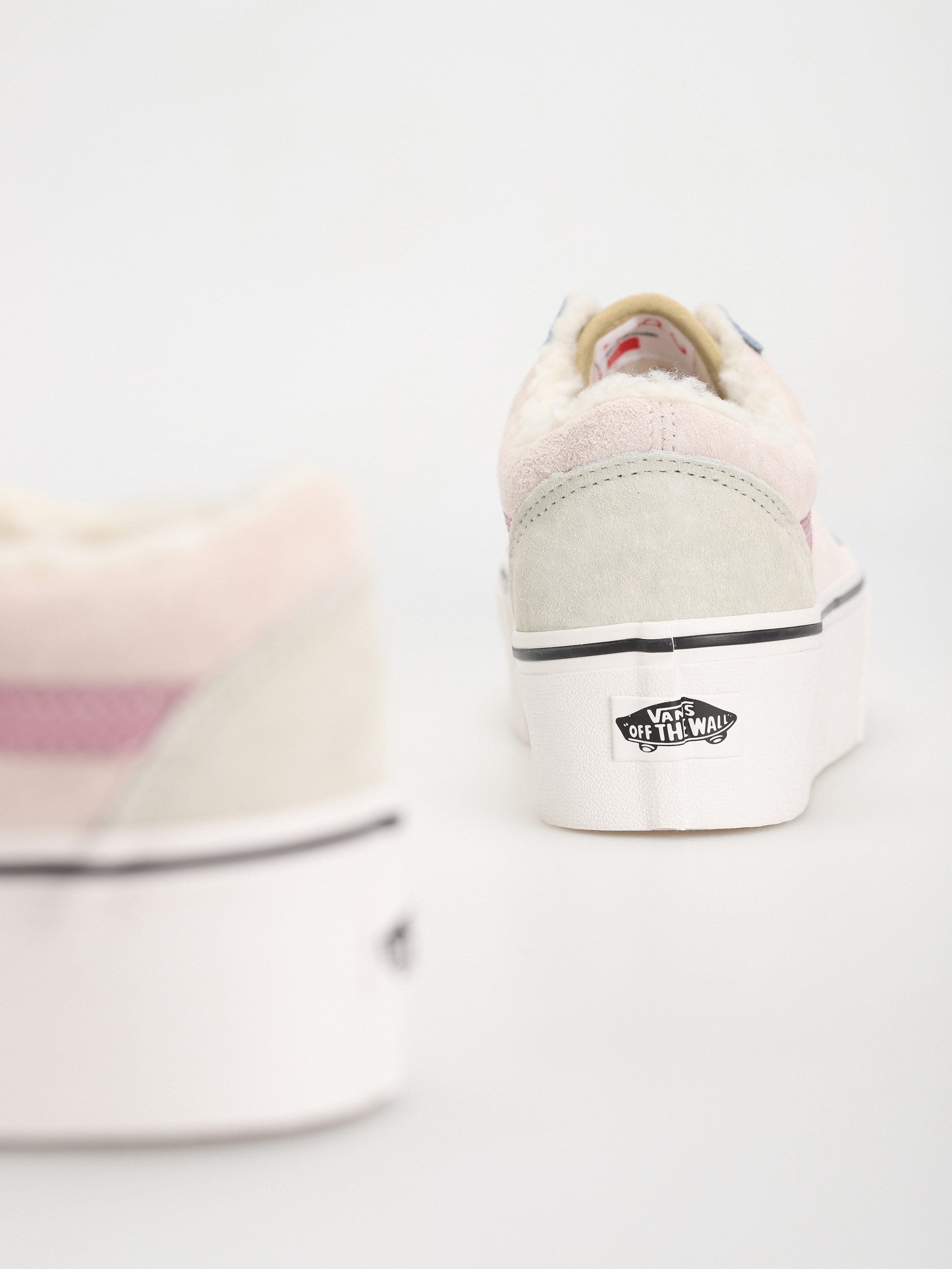 Pantofi Vans Old Skool Stackform (pig suede/sherpa multi color)