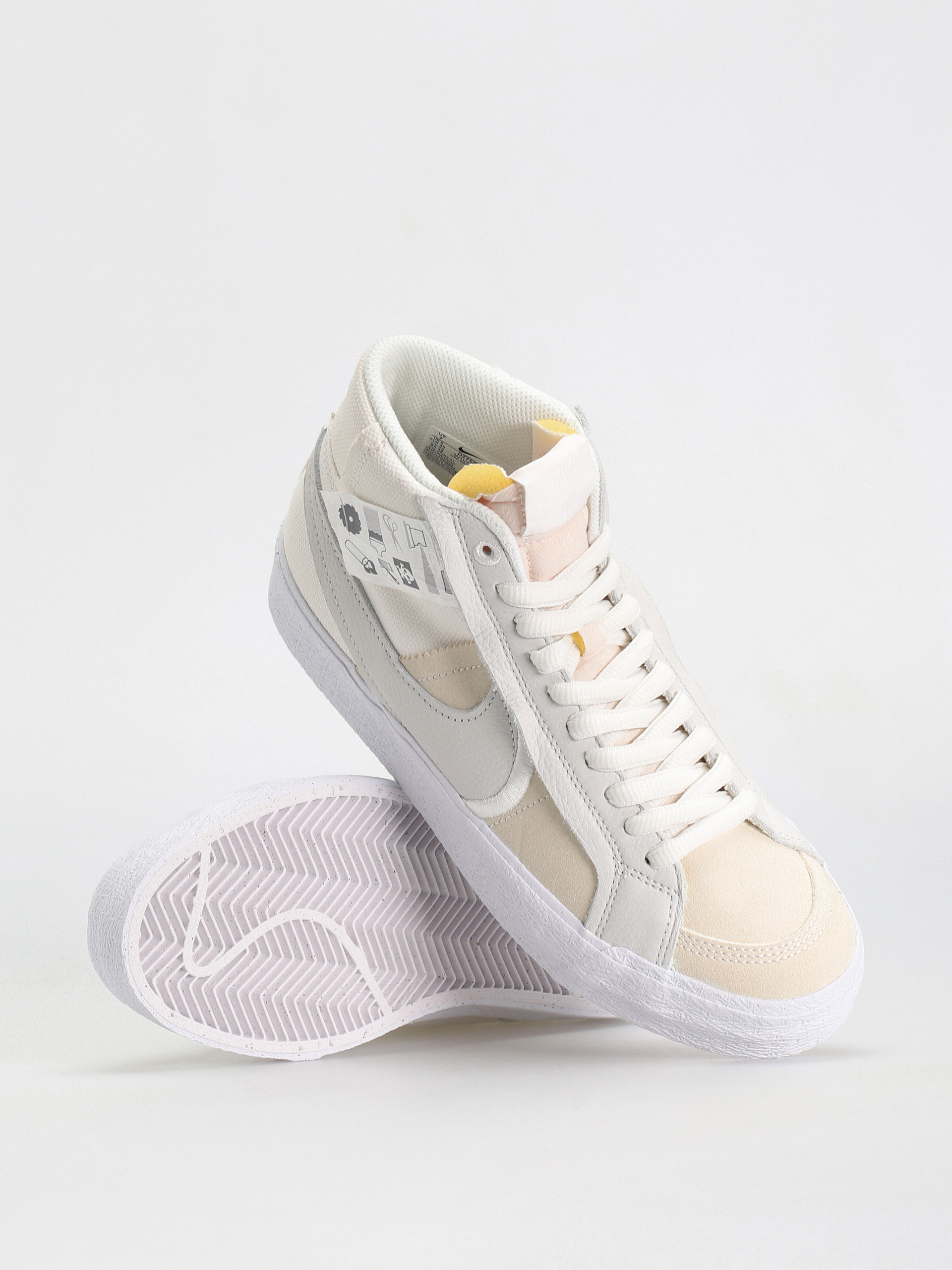 Pantofi Nike SB Zoom Blazer Mid Prm (summit white/summit white)
