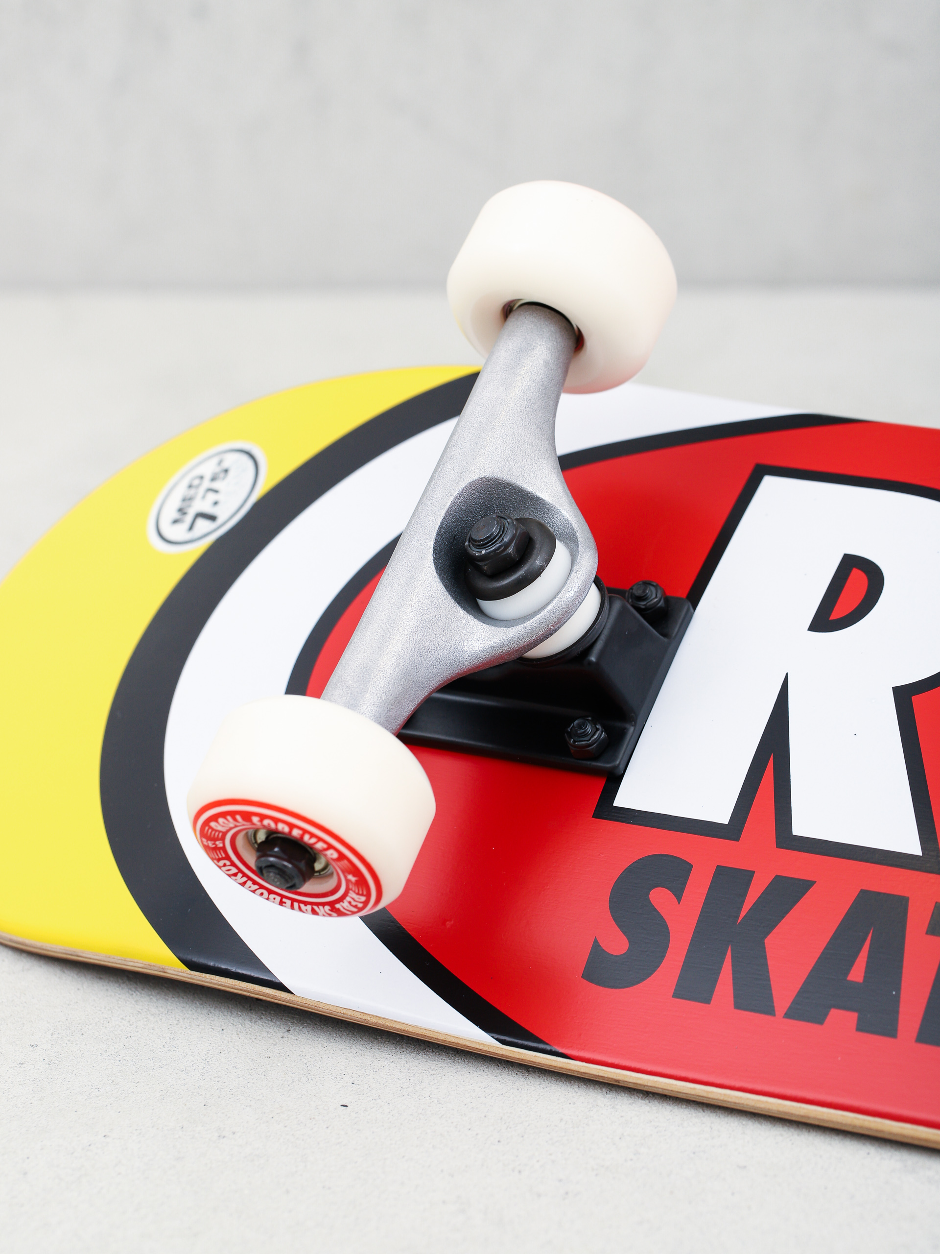 Skateboard Real Classic Oval II (yellow)