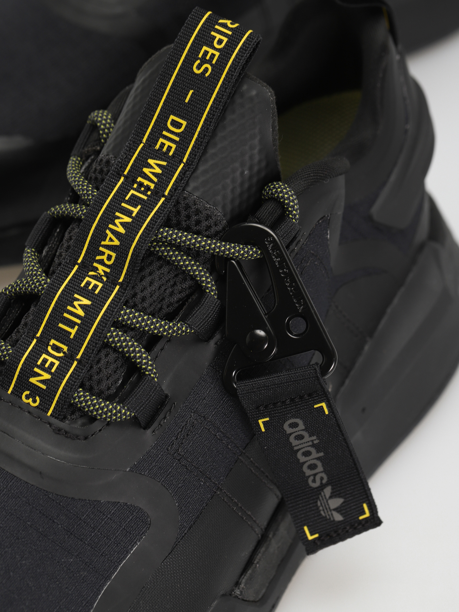 Pantofi adidas Originals Nmd V3 Gtx (cblack/grefiv/impyel)