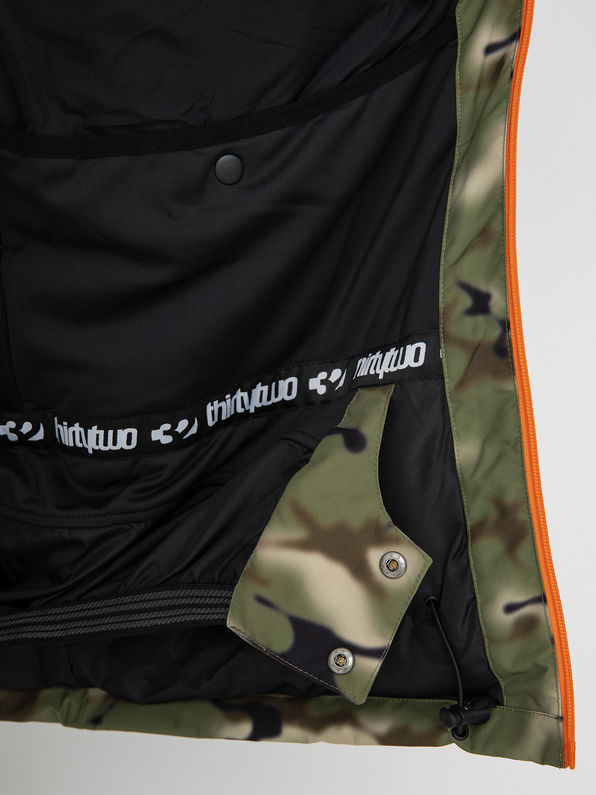Pentru bărbați Geacă de snowboard ThirtyTwo Lashed Insulated (camo)