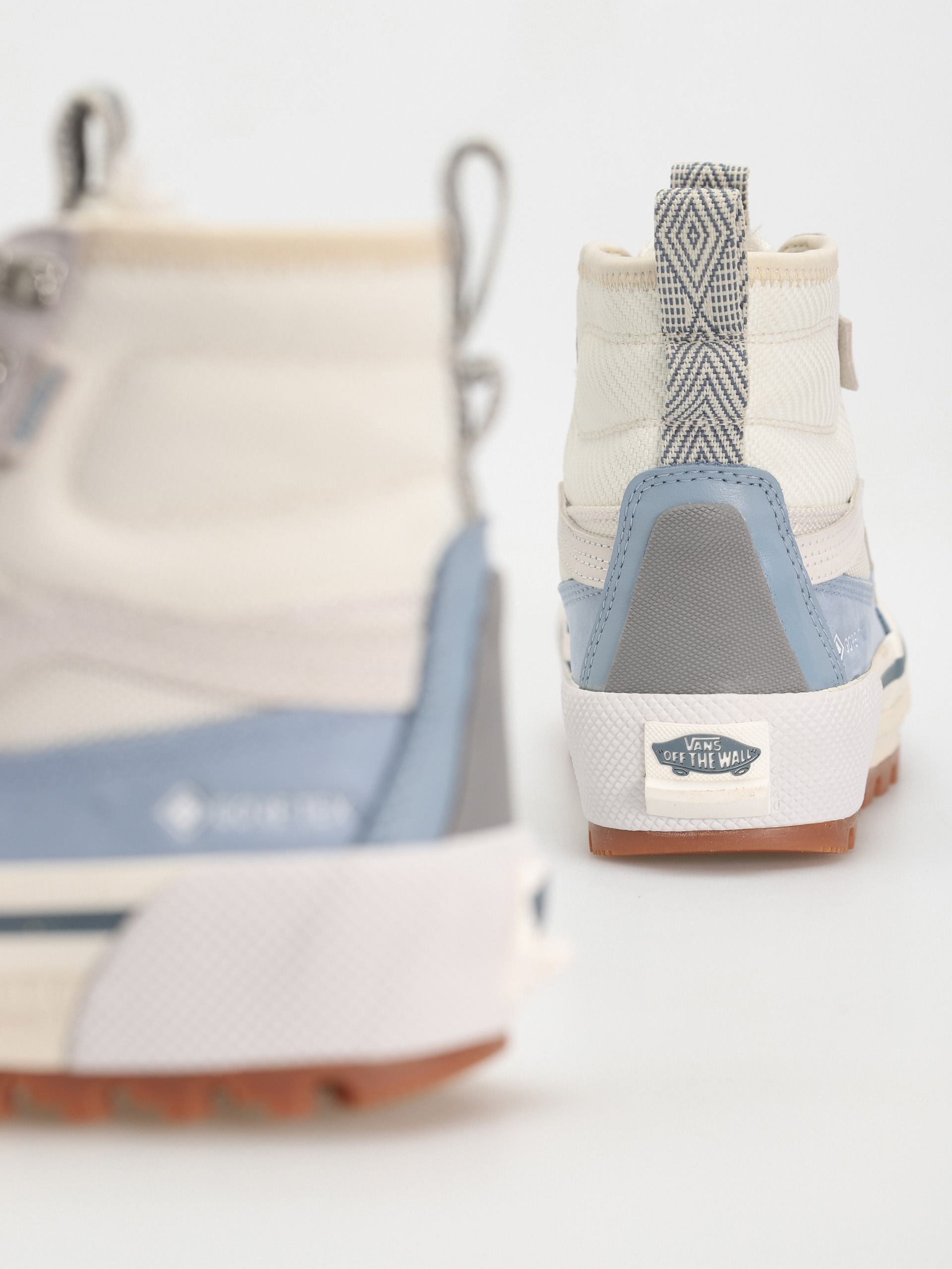 Pantofi Vans Sk8 Hi Gore Tex MTE 3 (trekker marshmallow)