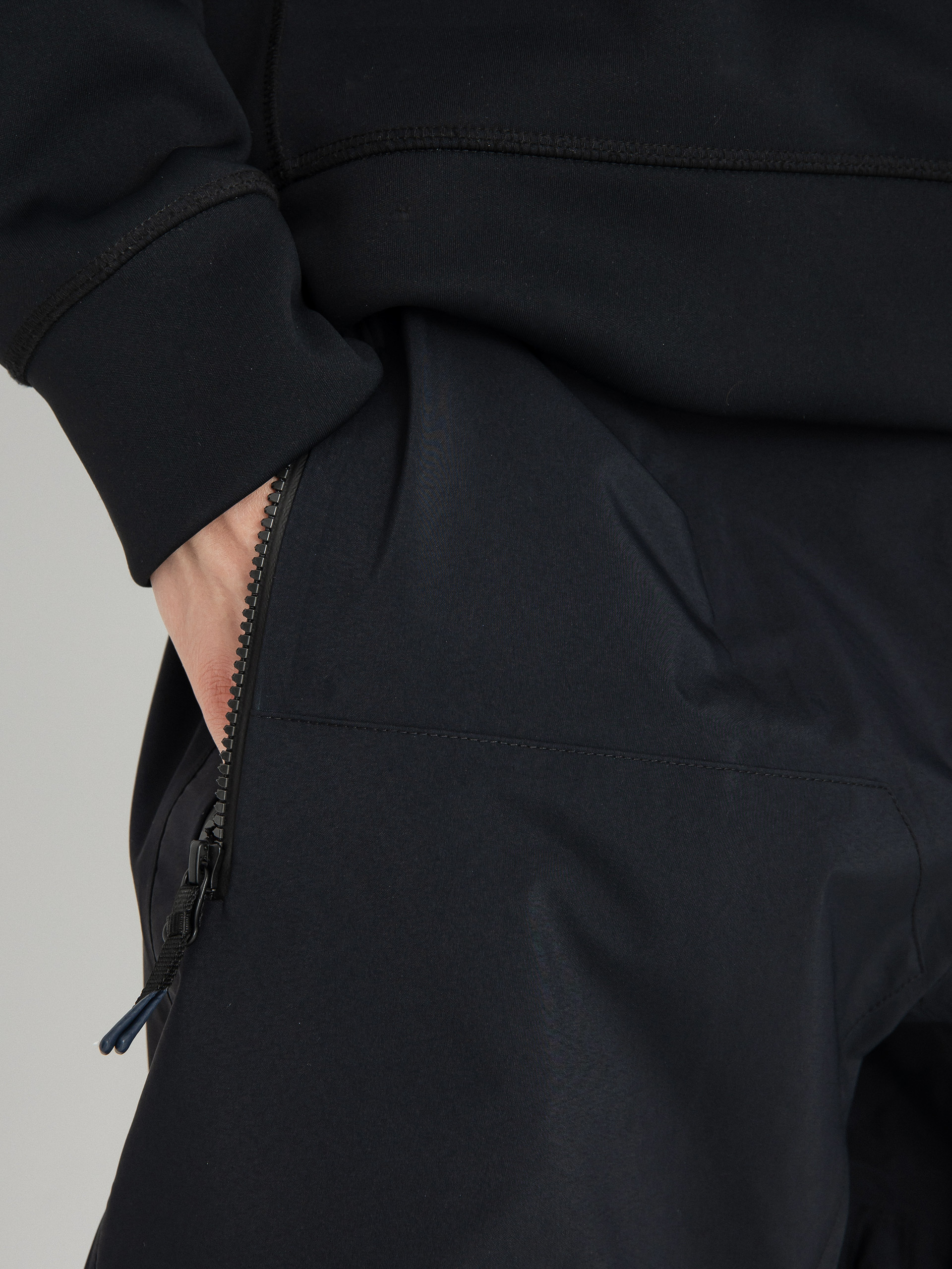 Pentru bărbați Pantaloni pentru snowboard Volcom Guide Gore Tex (black)