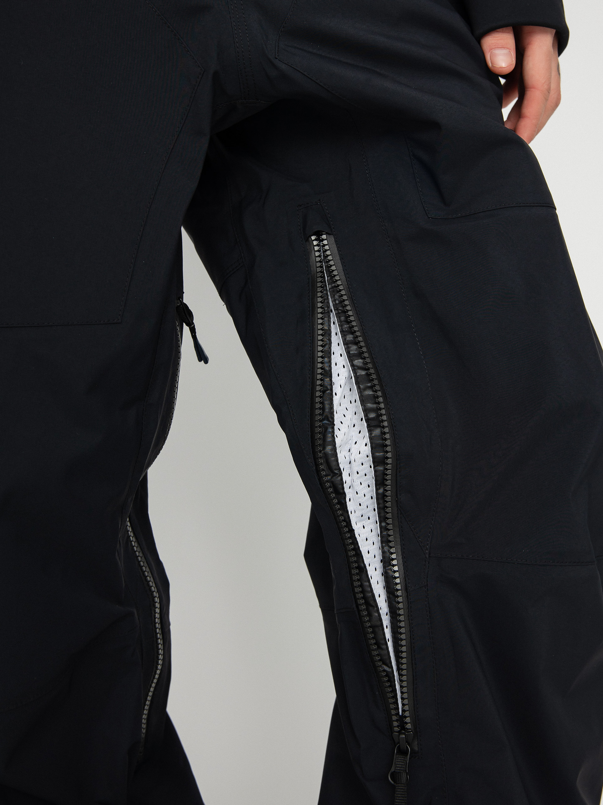 Pentru bărbați Pantaloni pentru snowboard Volcom Guide Gore Tex (black)