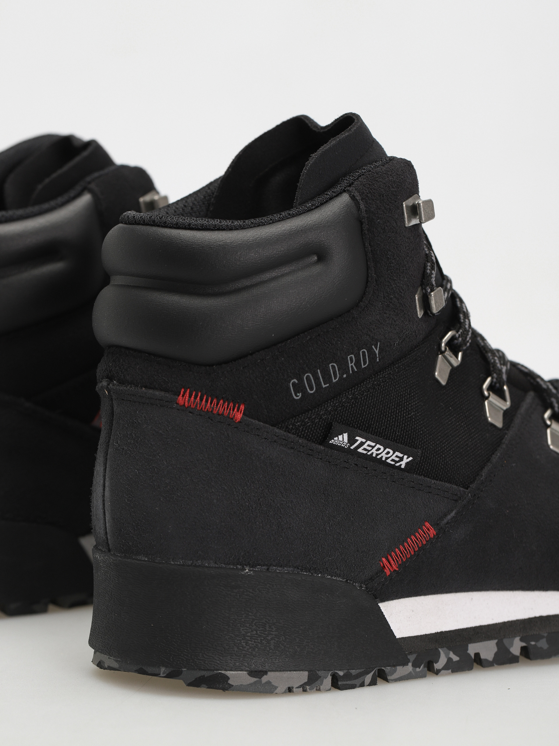 Pantofi adidas Terrex Snowpitch C.RDY (cblack/cblack/scarle)