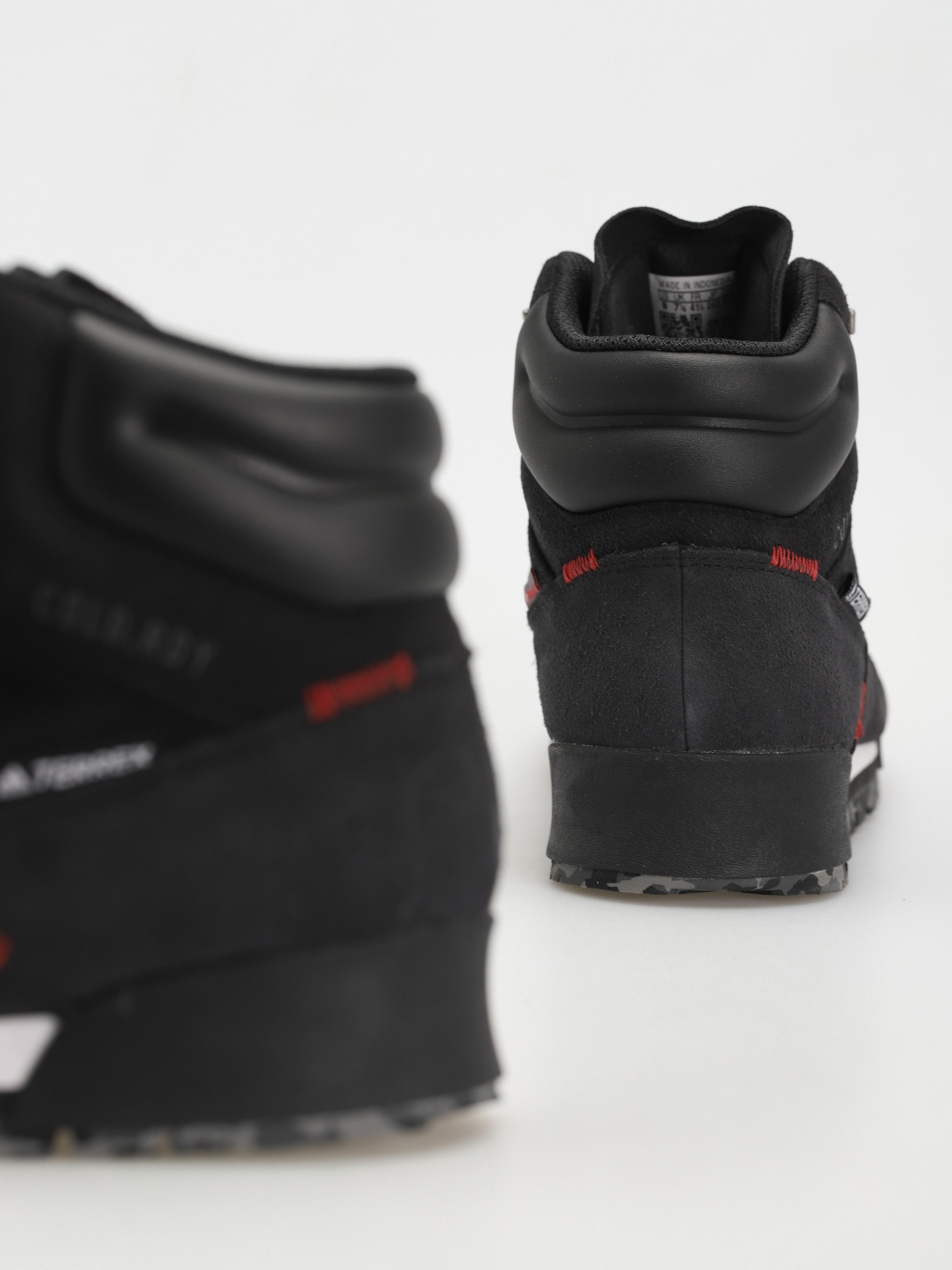 Pantofi adidas Terrex Snowpitch C.RDY (cblack/cblack/scarle)