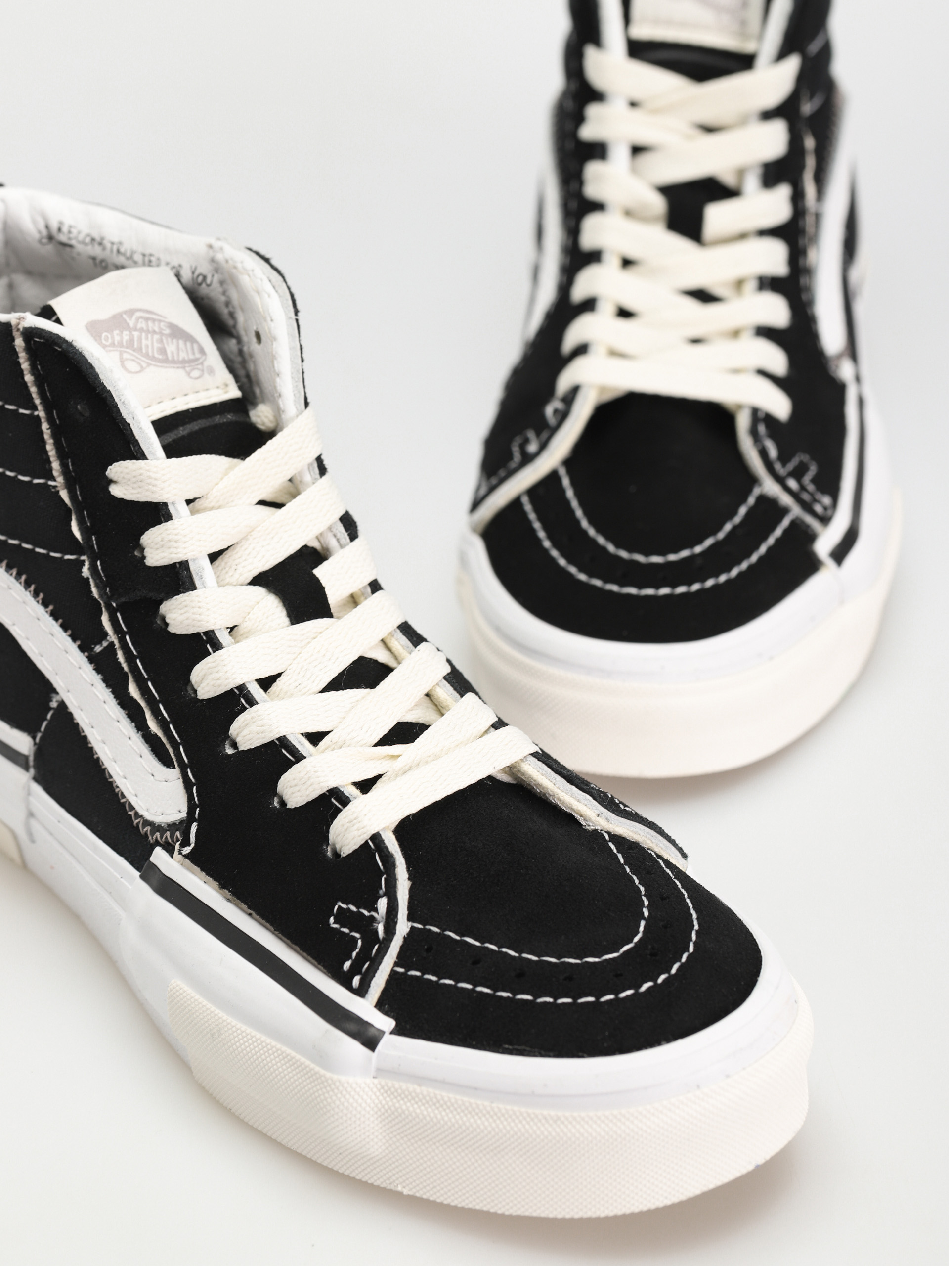 Pantofi Vans Sk8 Hi Reconstruct (black/true white)