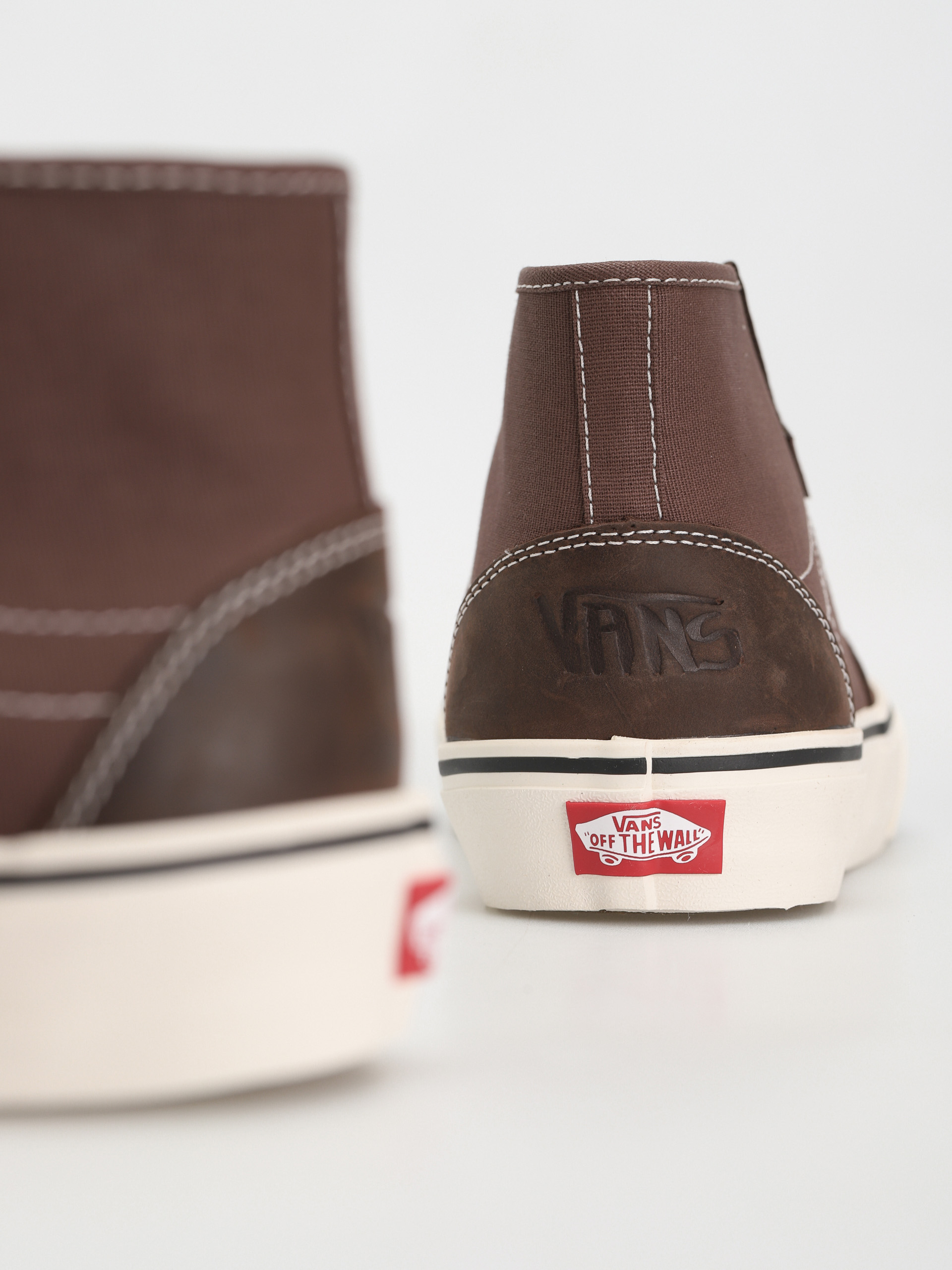 Pantofi Vans Ua Destruct Mid VR3 (harry bryant brown)