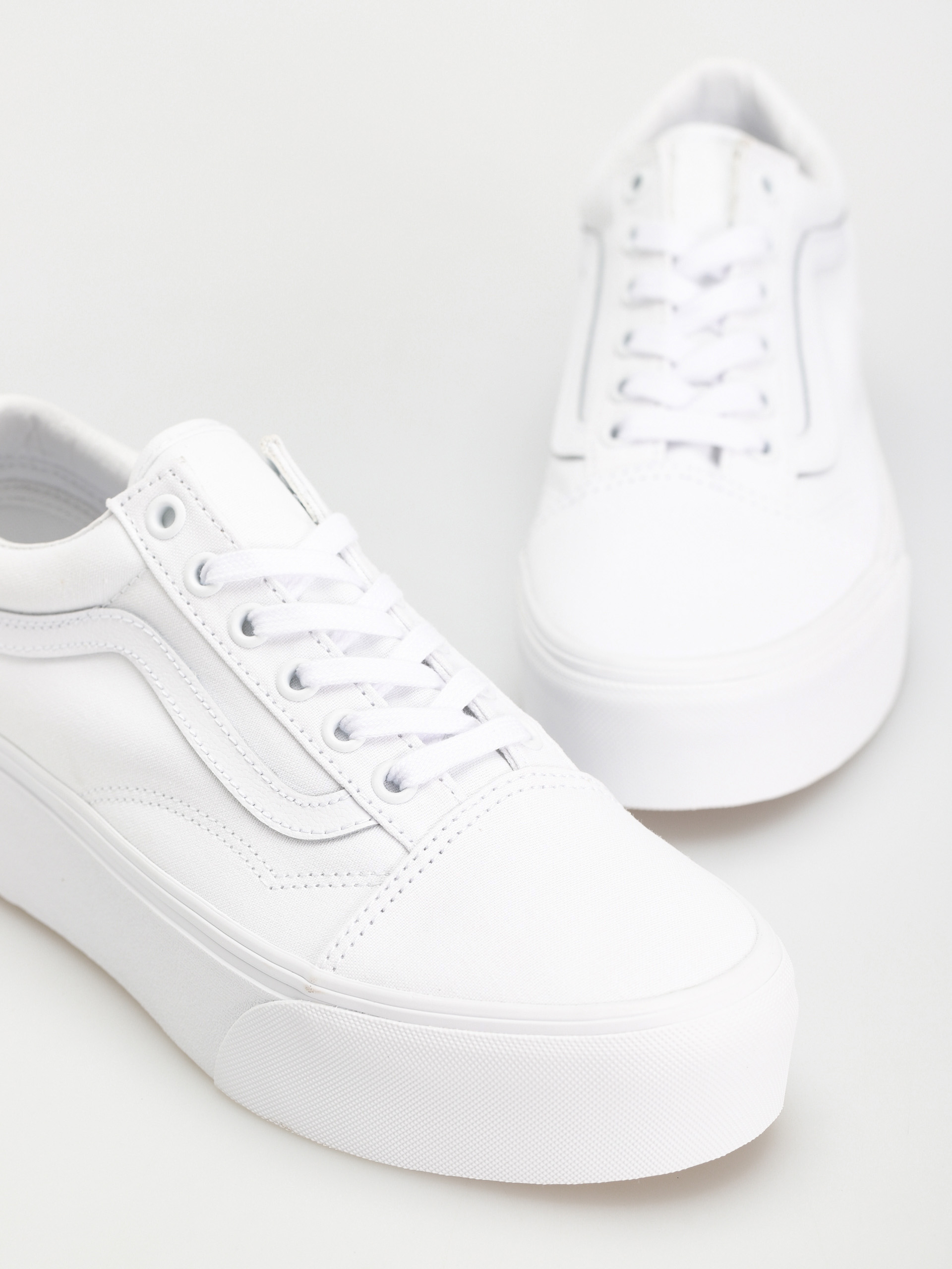 Pantofi Vans Old Skool Stackform Wmn (true white)