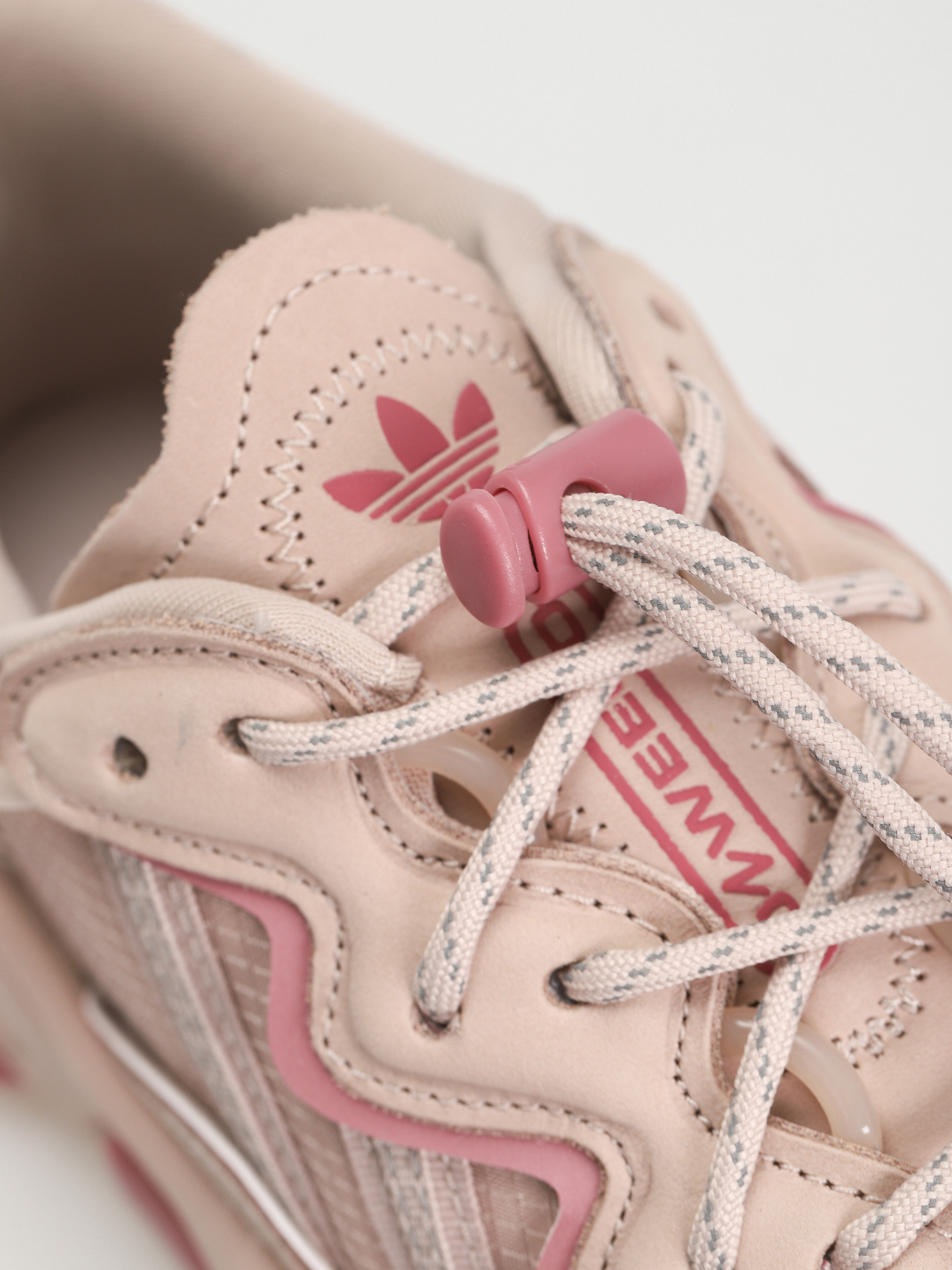 Pantofi adidas Originals Ozweego Wmn (wontau/pnkstr/wontau)