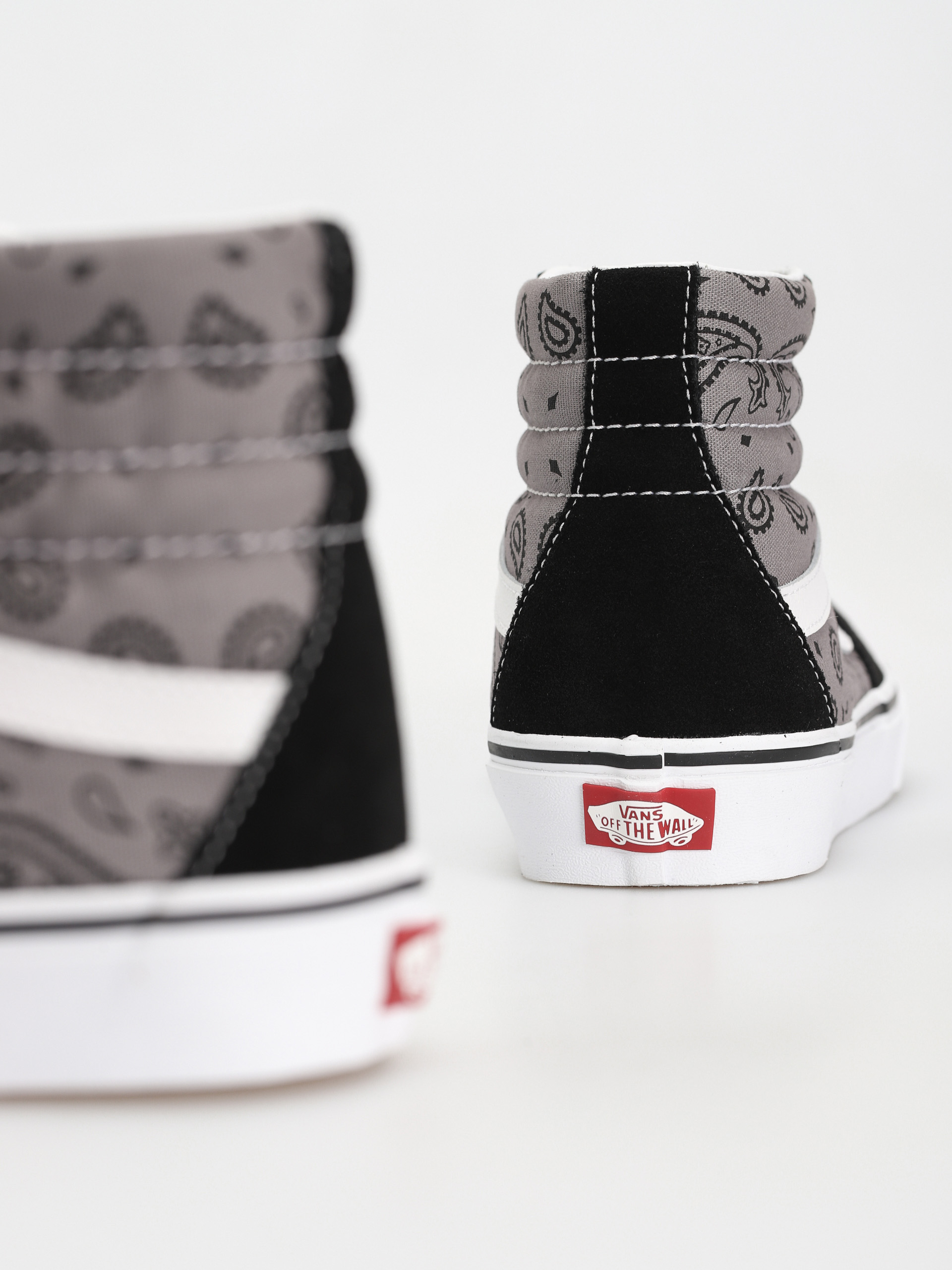 Pantofi Vans Sk8 Hi (paisley gray/true white)