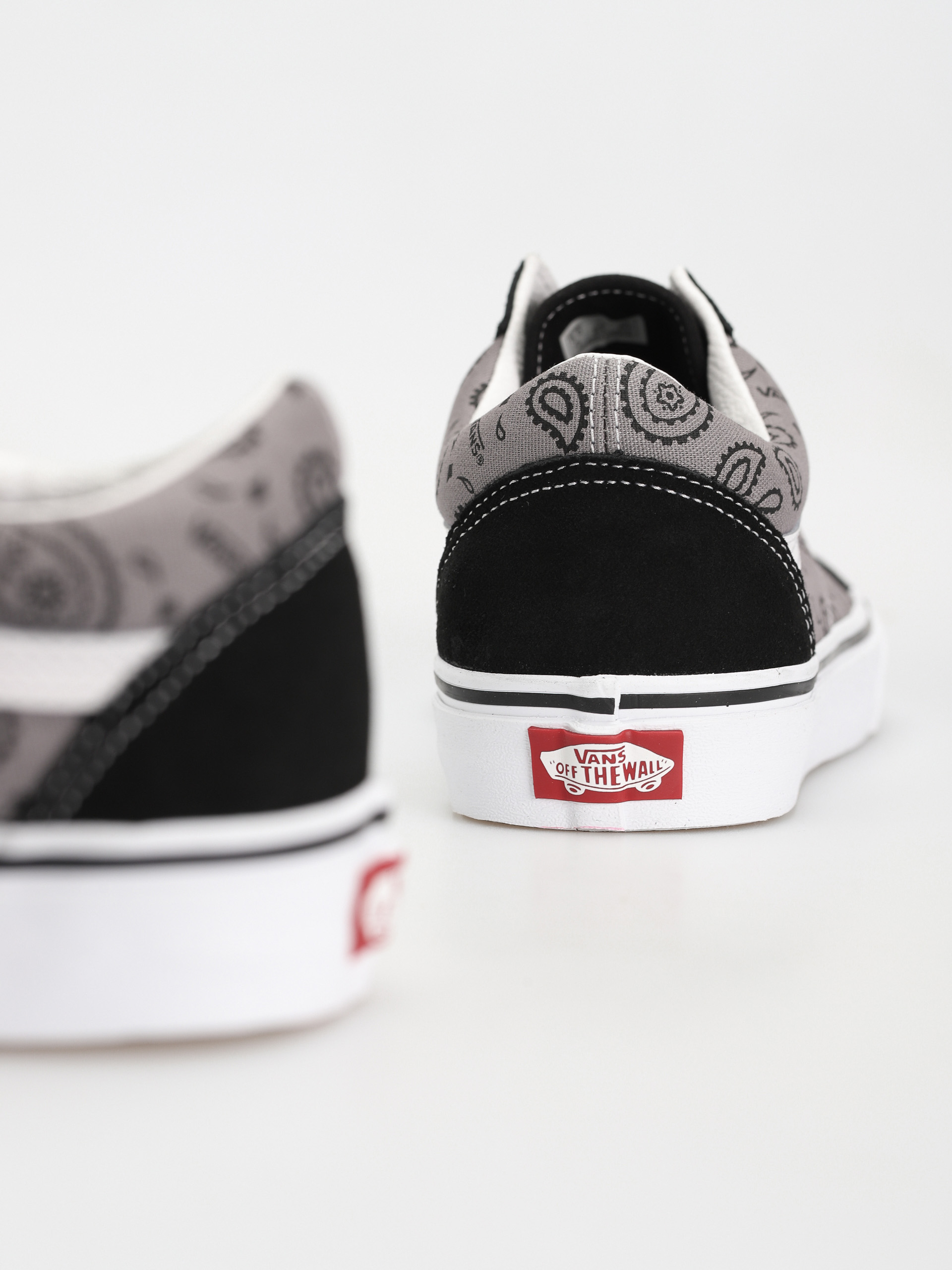 Pantofi Vans Old Skool (paisley gray/true white)