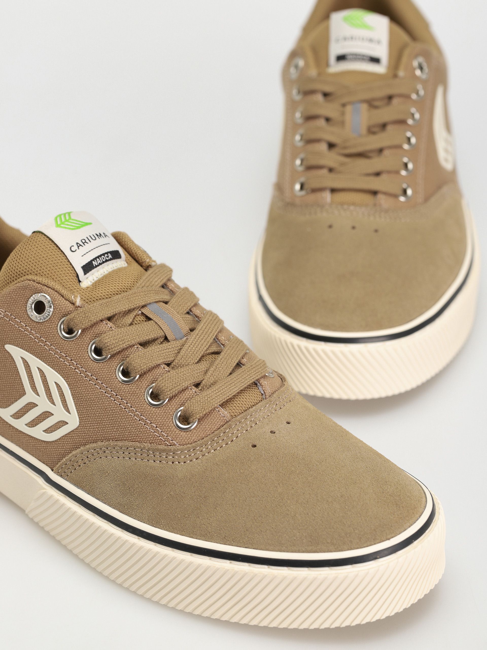 Pantofi Cariuma Naioca (sand/ivory)