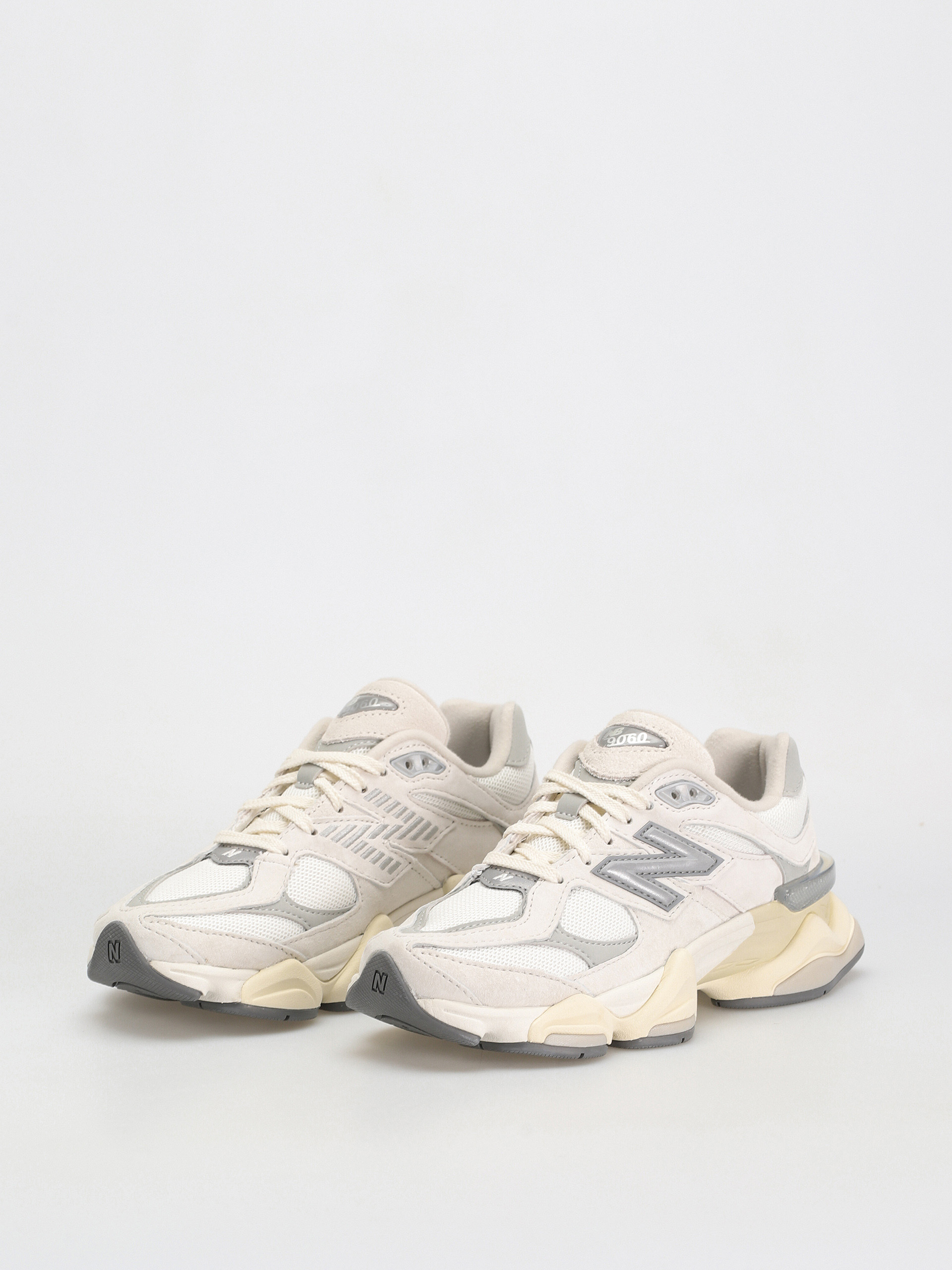 Pantofi New Balance 9060 (sea salt)