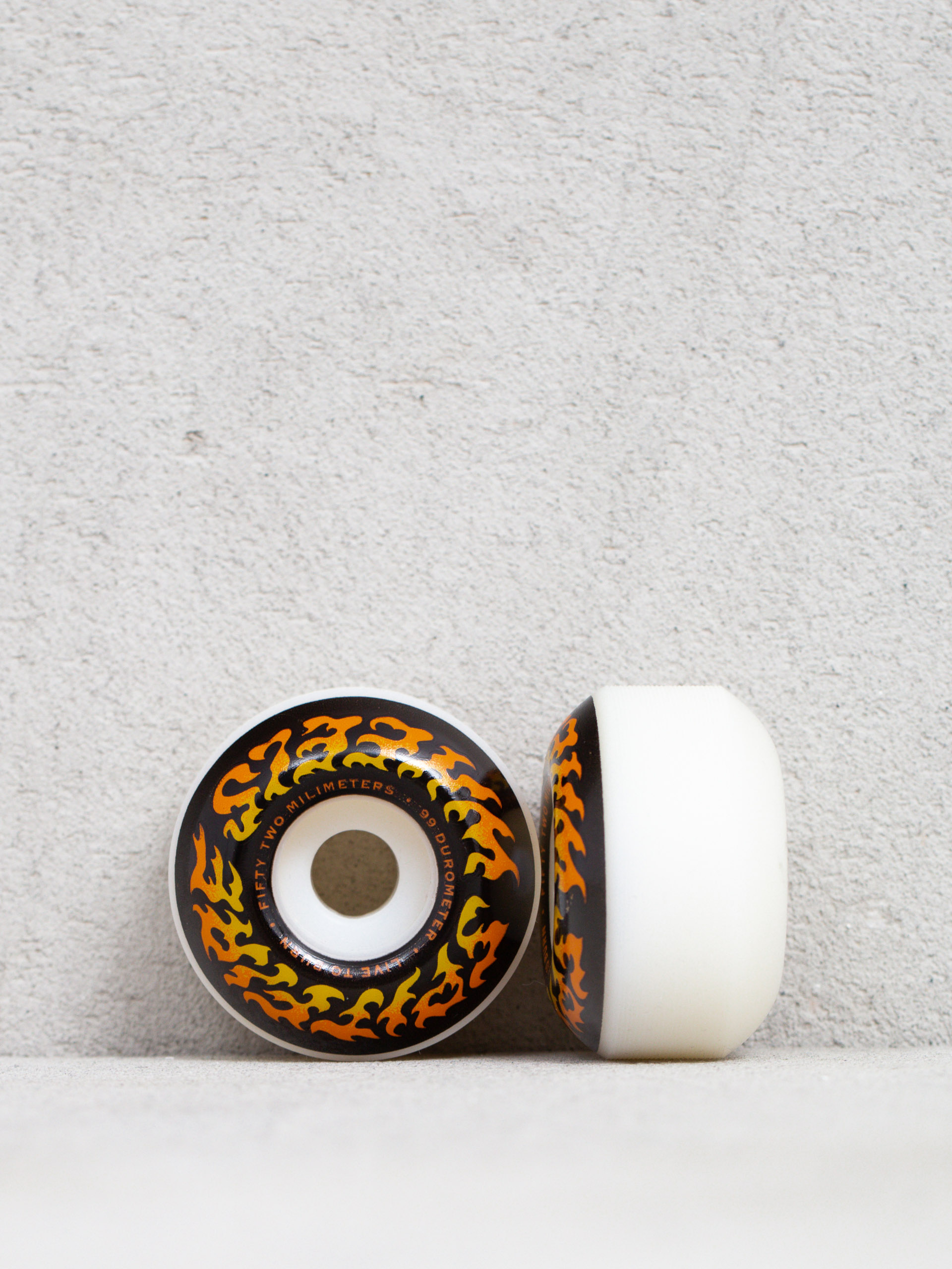 Role Spitfire 99D Torched Script (white/black)