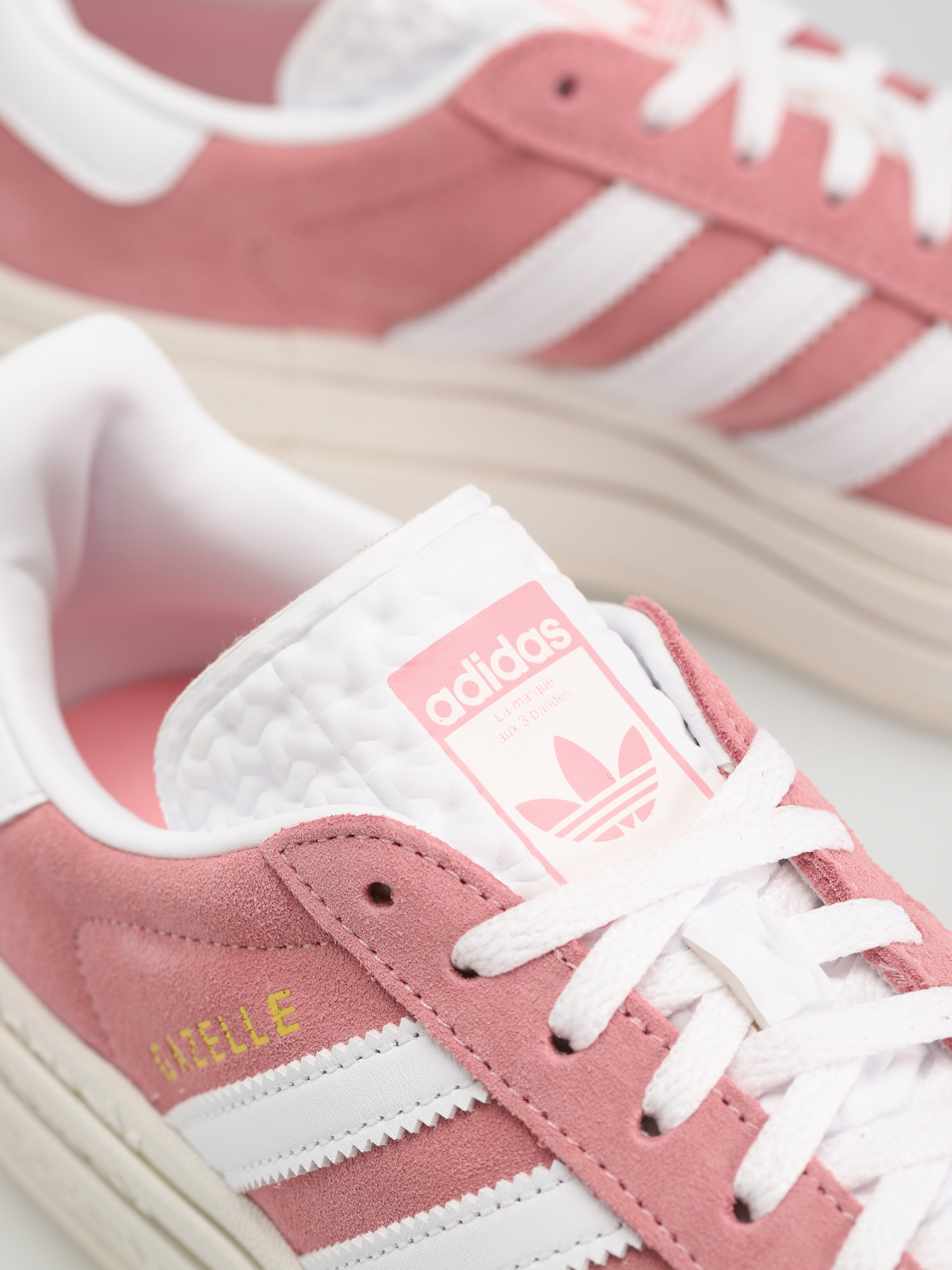 Pantofi adidas Originals Gazelle Bold Wmn (suppop/ftwwht/cwhite)