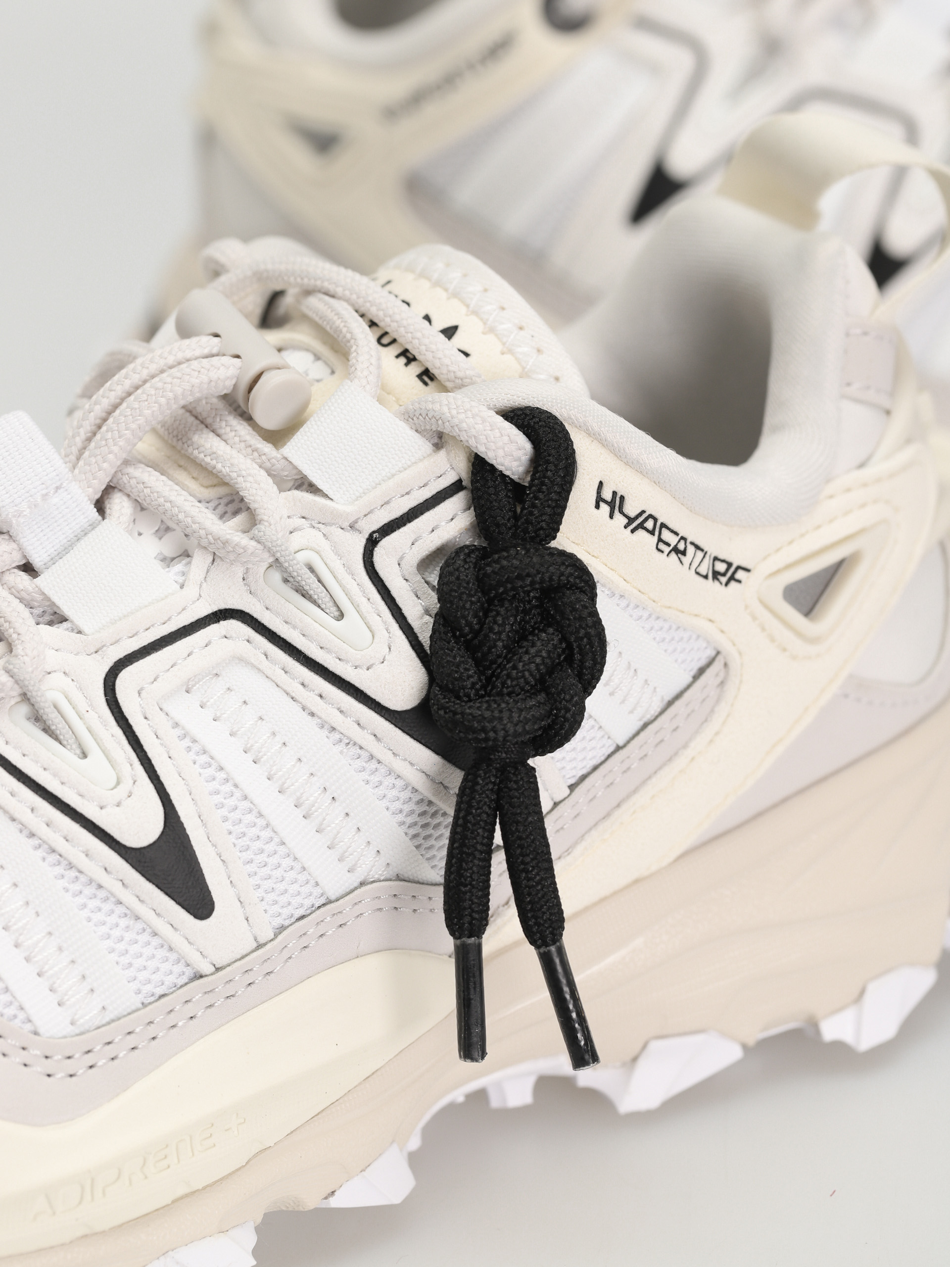 Pantofi adidas Originals Hyperturf Wmn (greone/ftwwht/owhite)