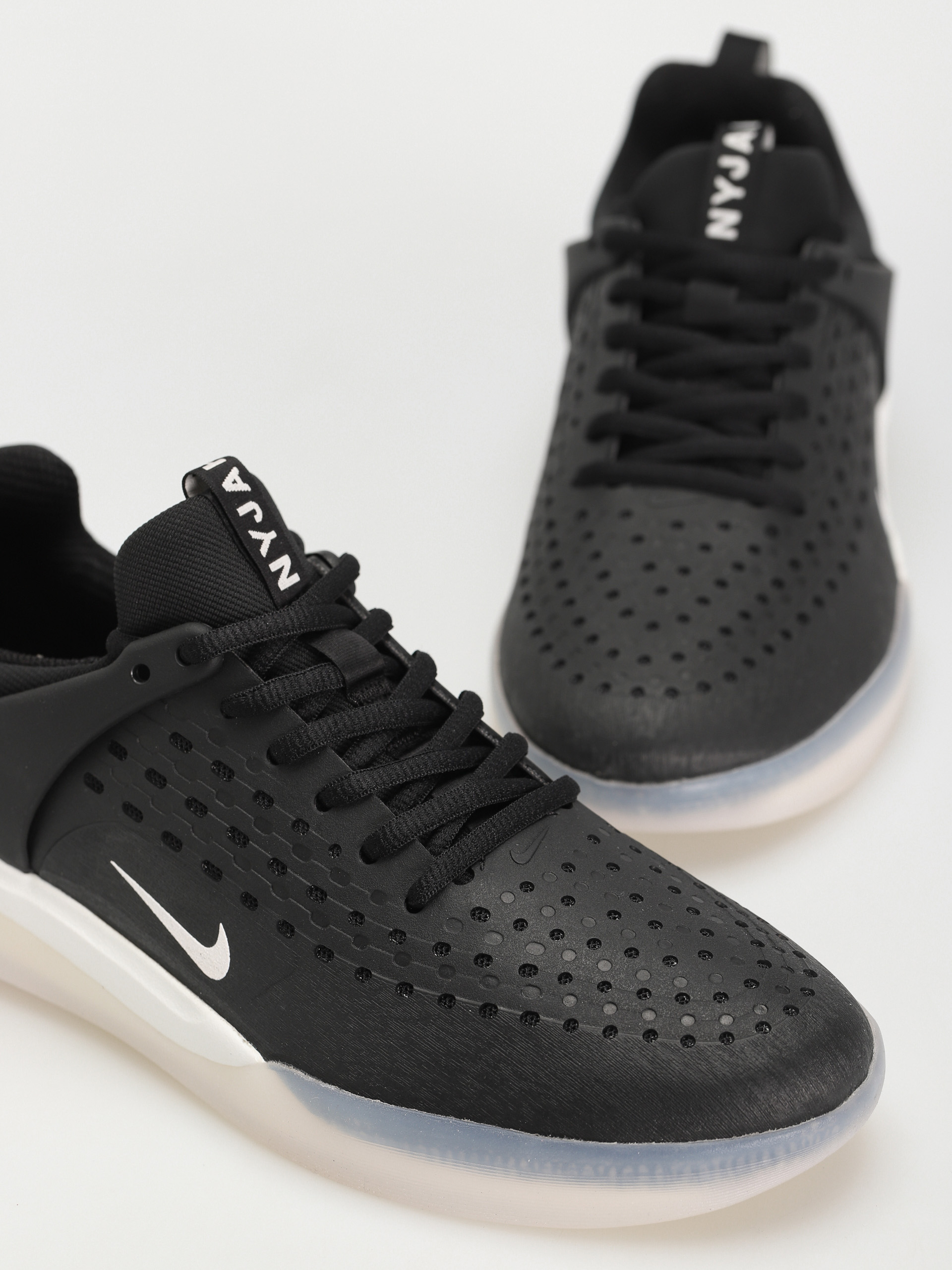 Pantofi Nike SB Nyjah 3 (black/white black summit white)