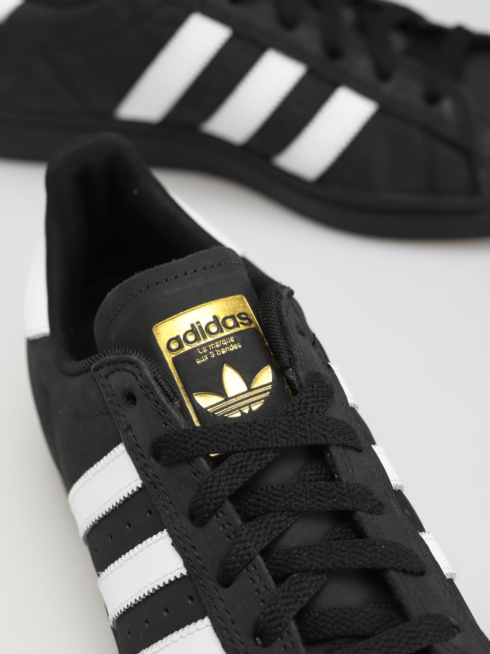 Pantofi adidas Superstar Adv (cblack/ftwwht/goldmt)