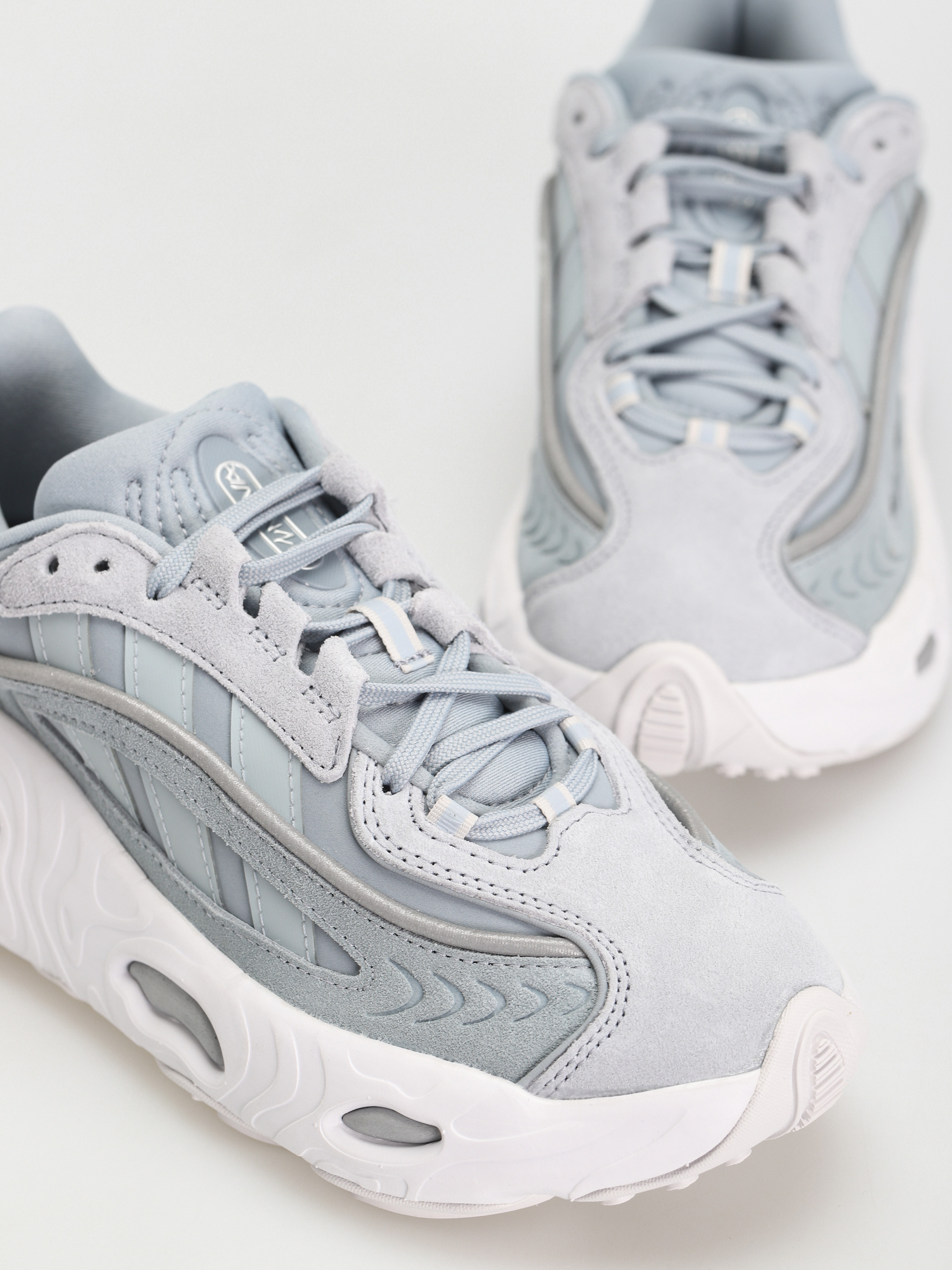 Pantofi adidas Originals Oznova (lgtgre/lgtgre/dshgry)