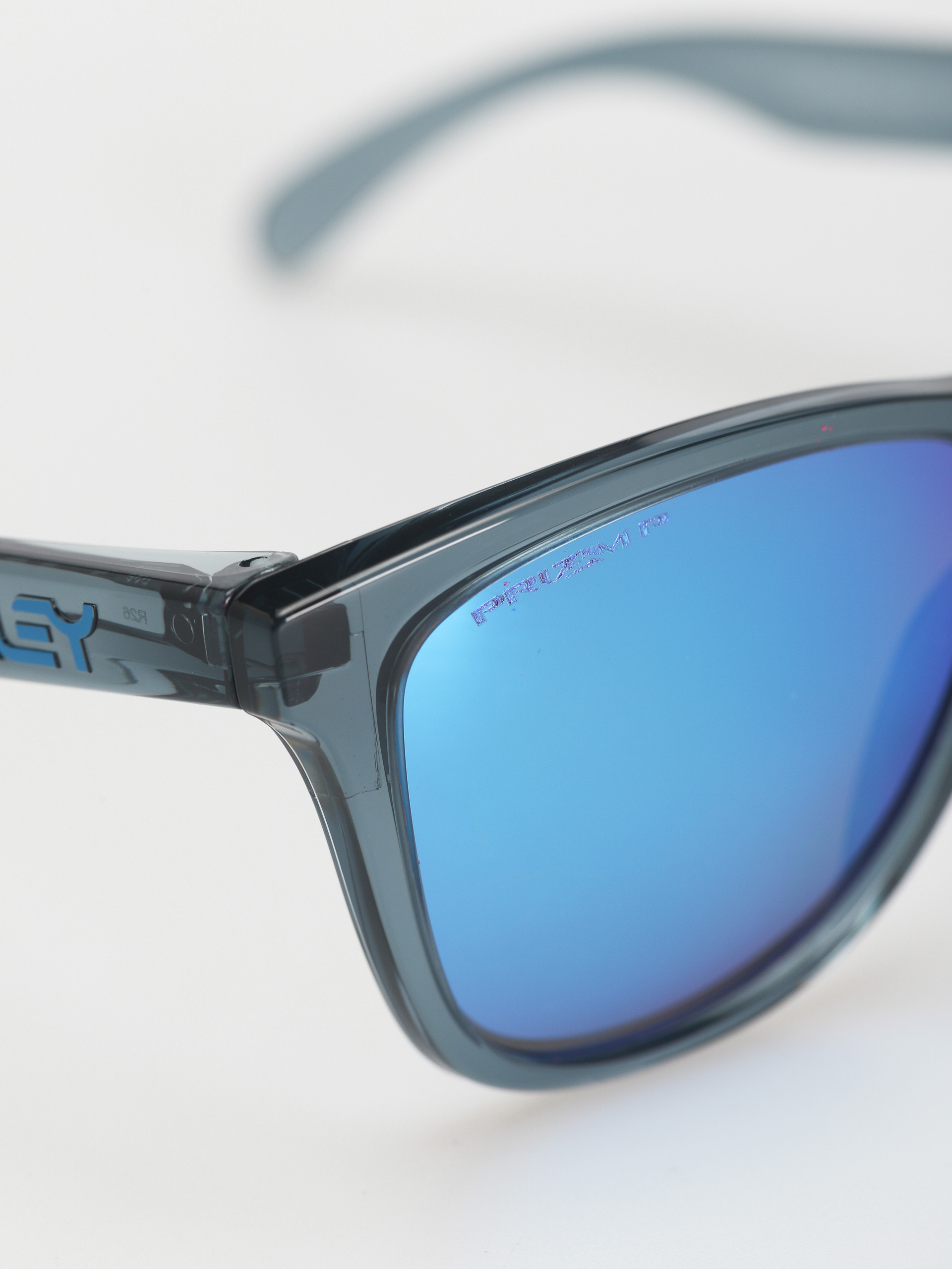 Ochelari de soare Oakley Frogskins (crystal black/prizm sapphr irid polar)
