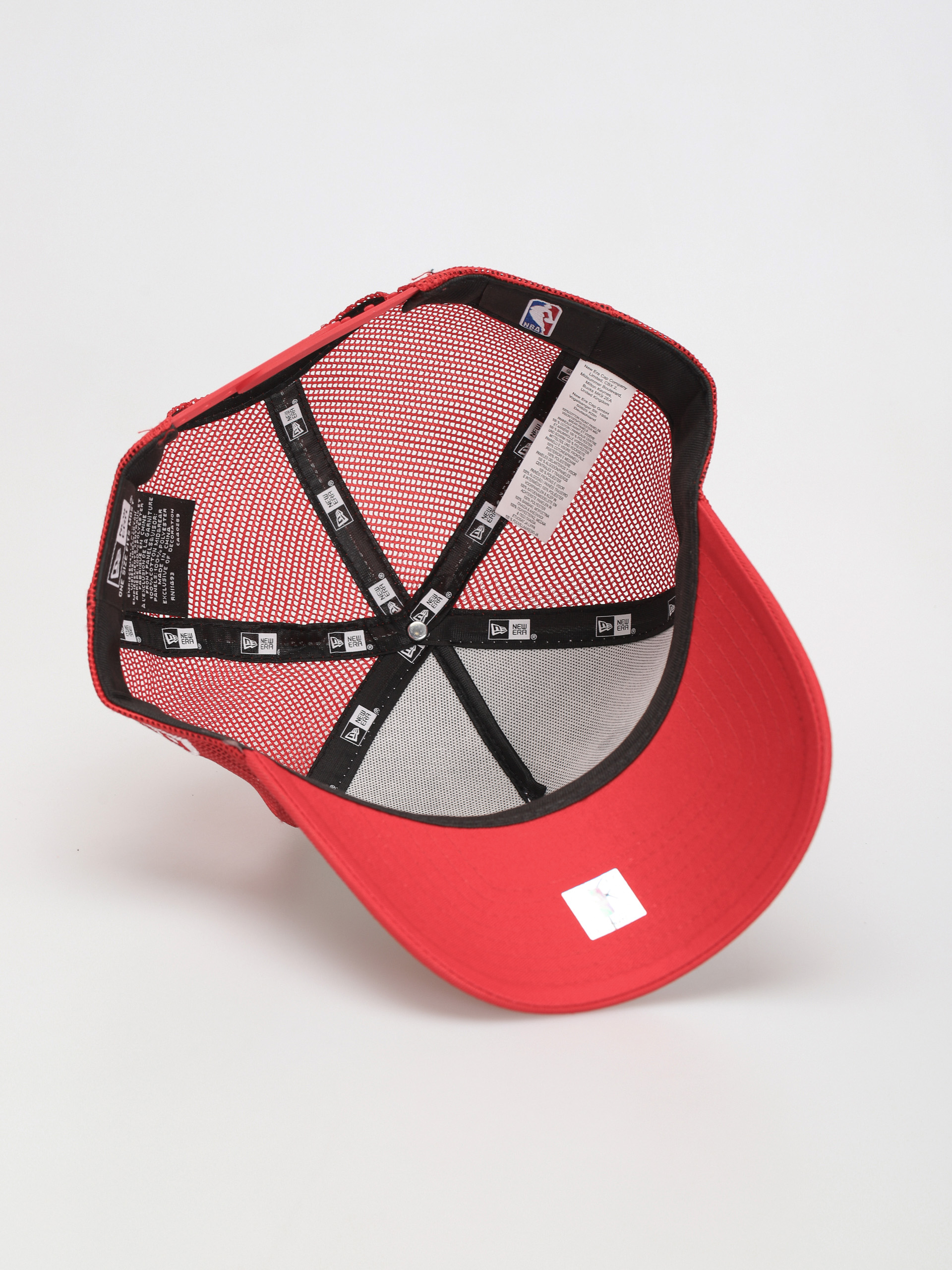 Șapcă New Era Team Colour Block Trucker Chicago Bulls (white/red)