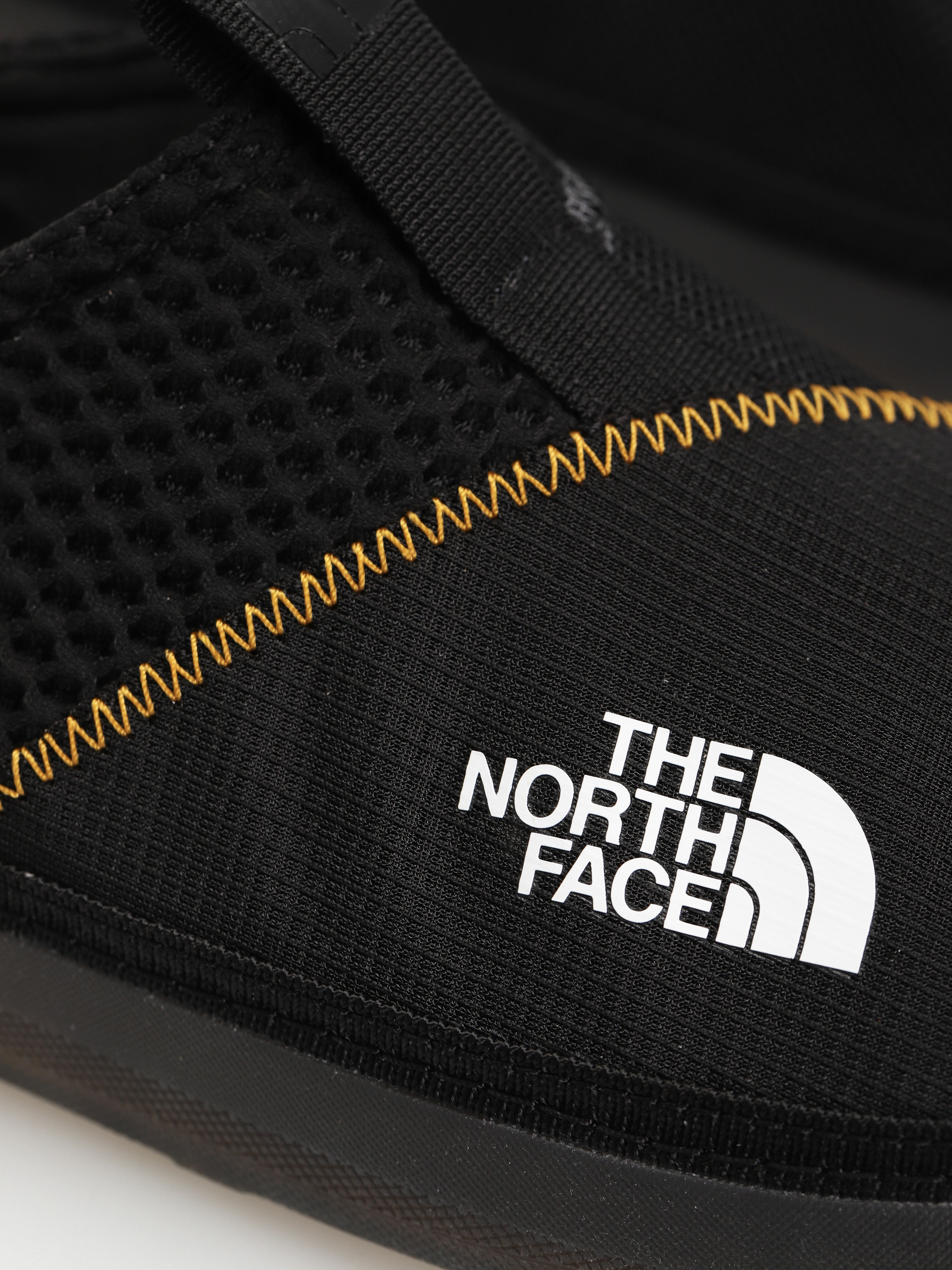 Pantofi The North Face Base Camp Mule (tnf black/tnf black)