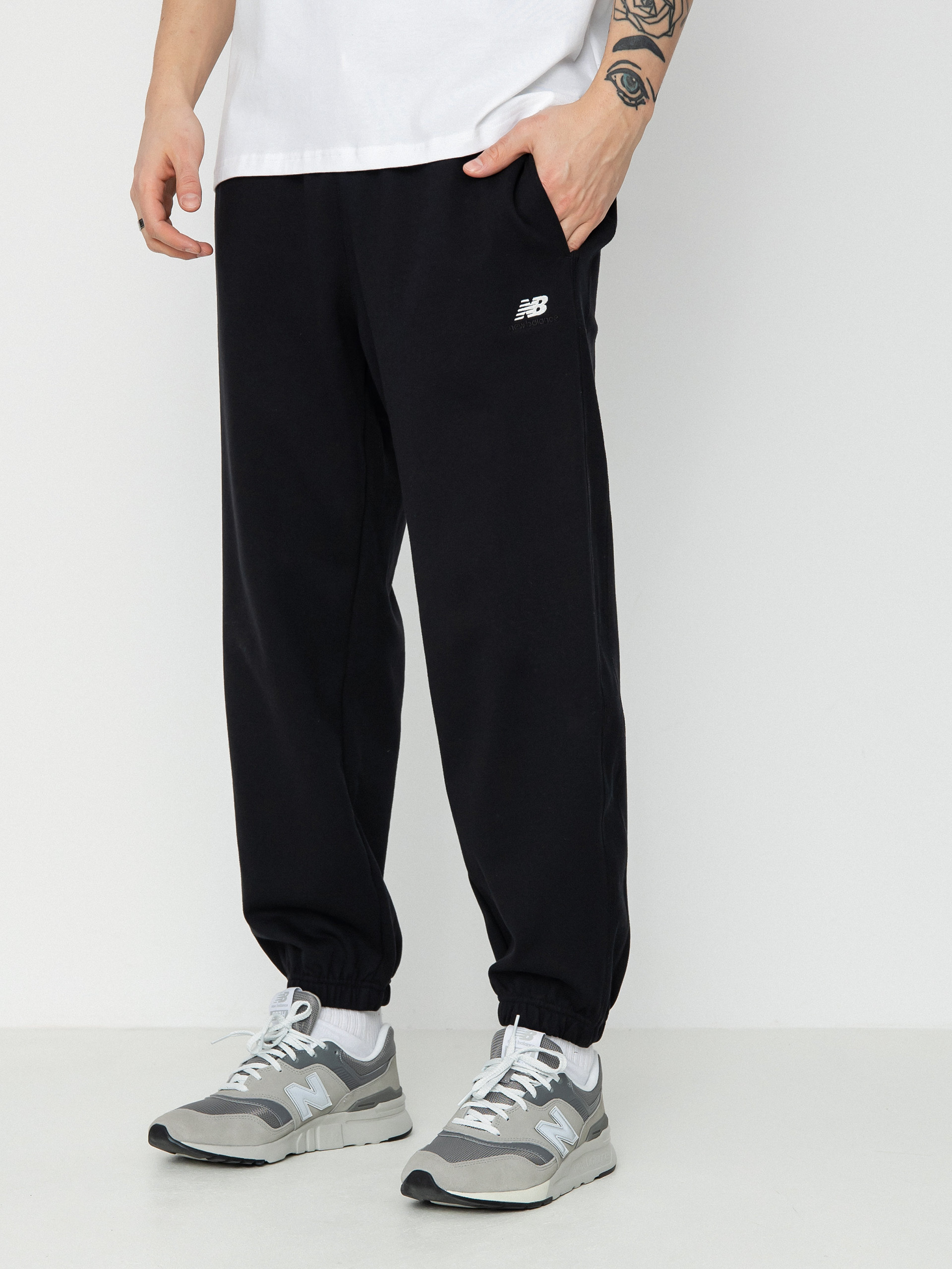 Pantaloni New Balance Athletics Remastered (black)