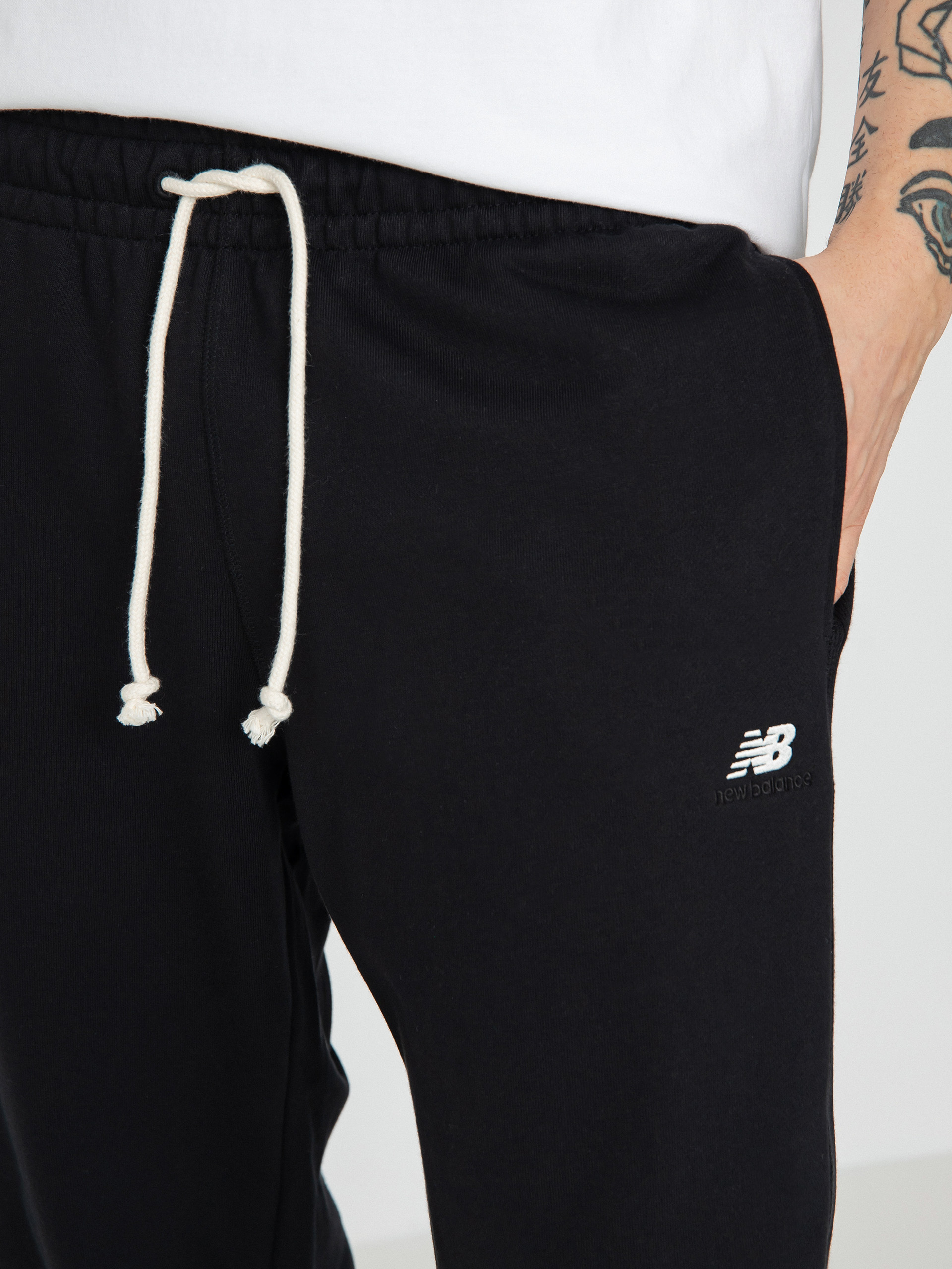 Pantaloni New Balance Athletics Remastered (black)