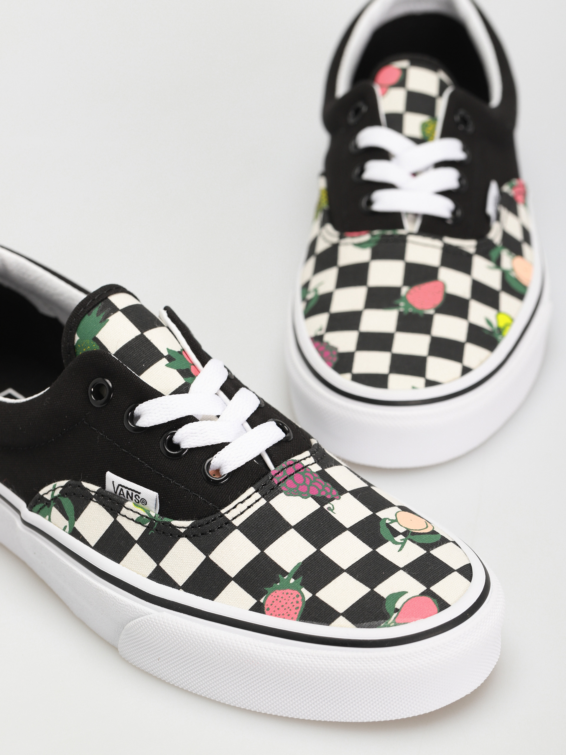 Pantofi Vans Era Wmn (fruit checkerboard black/white)
