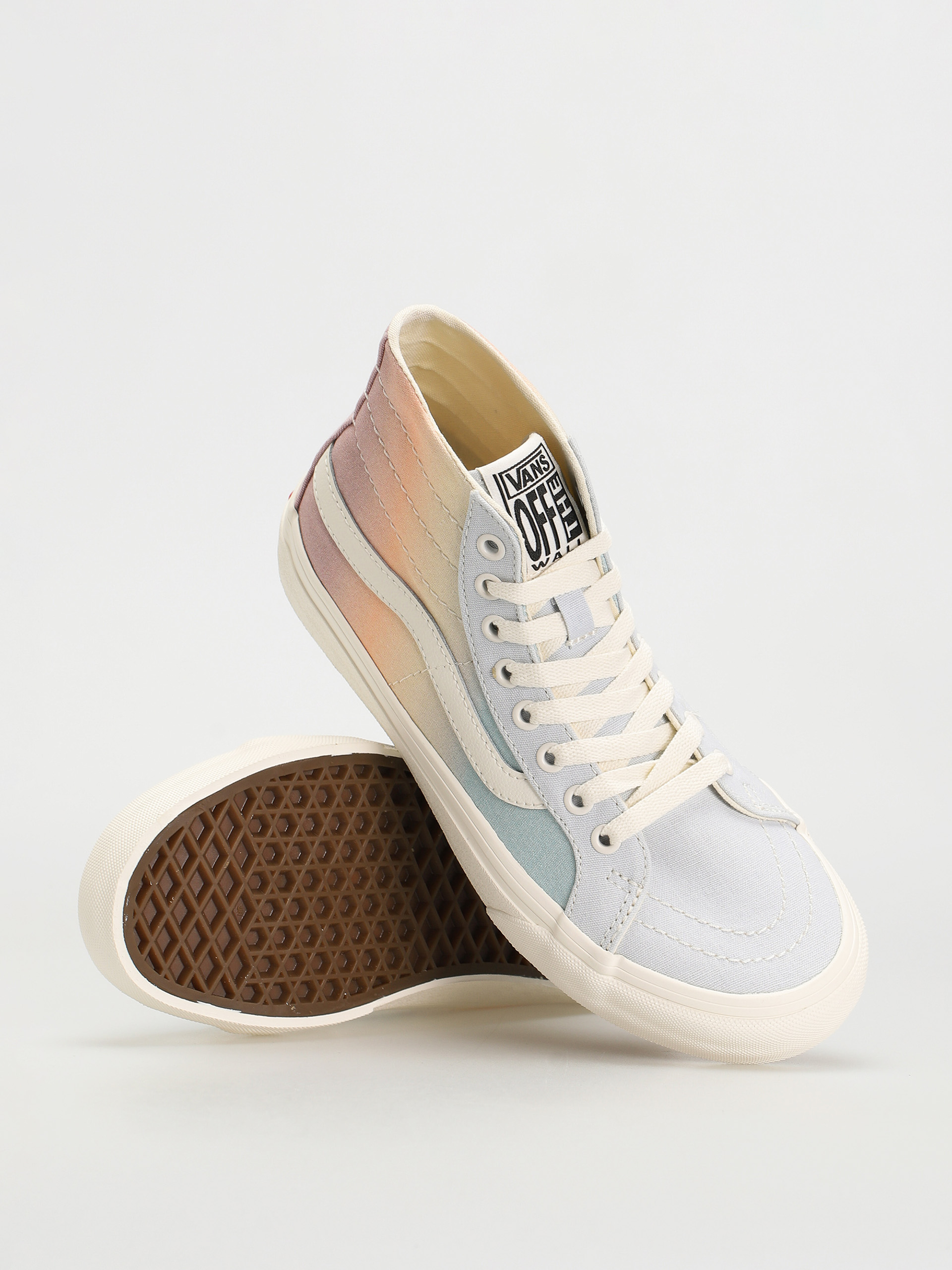 Pantofi Vans Sk8 Hi 38 Decon VR3 Sf Wmn (ombre plein air)