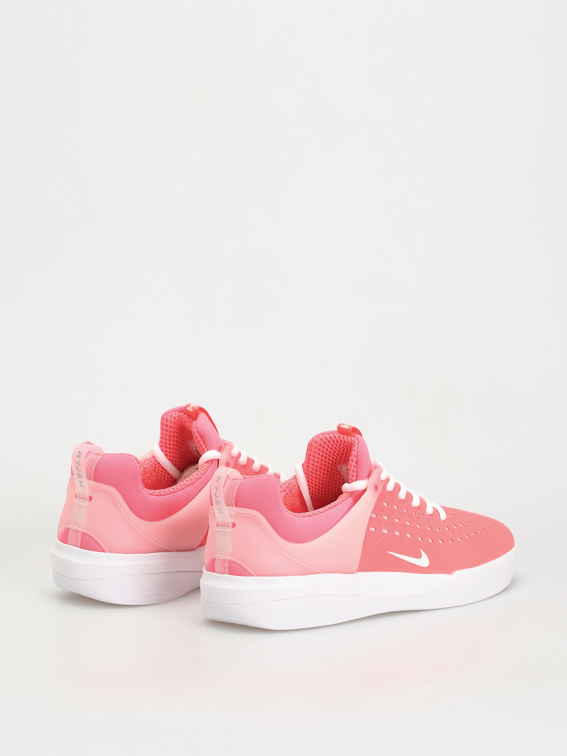 Pantofi Nike SB Zoom Nyjah 3 (hot punch/white hot punch hot punch)