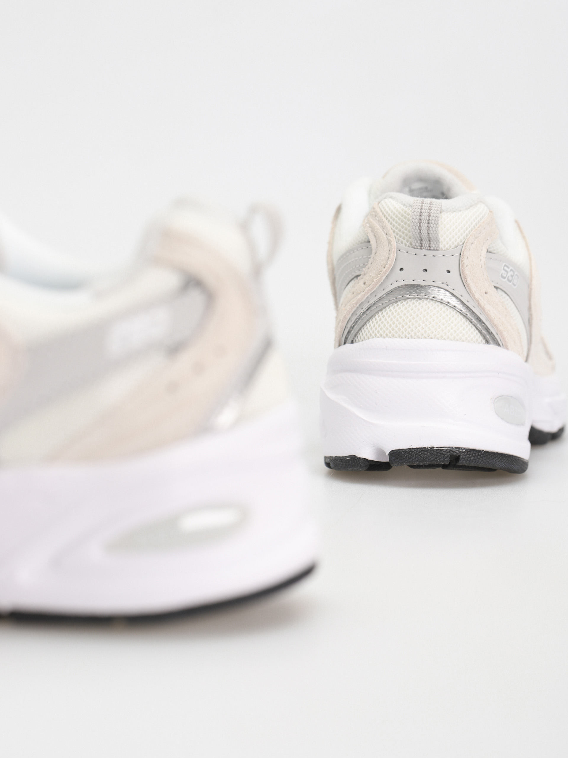 Pantofi New Balance 530 (sea salt)