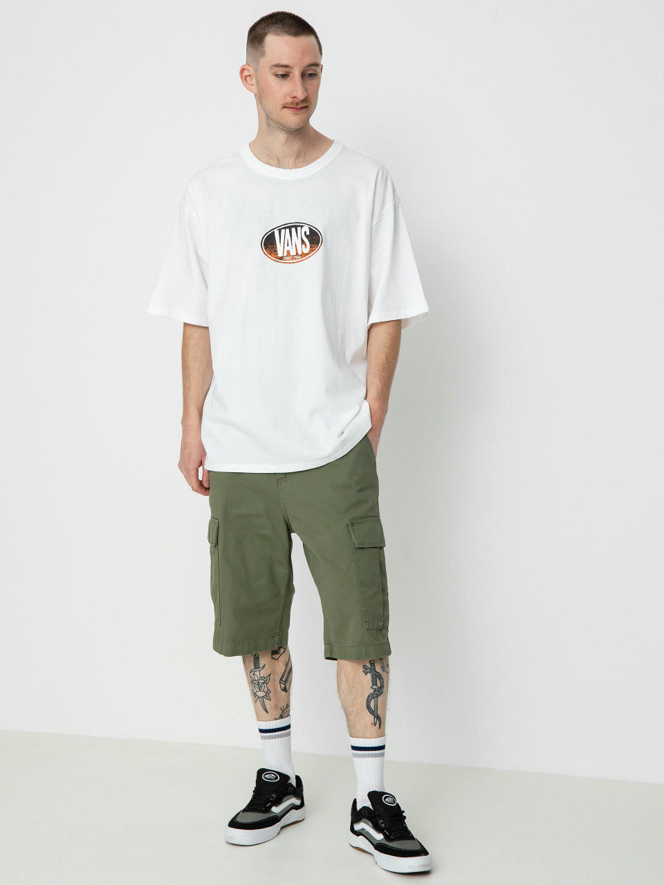 Tricou Vans Off The Wall Gradient Logo Loose (skate classics white)