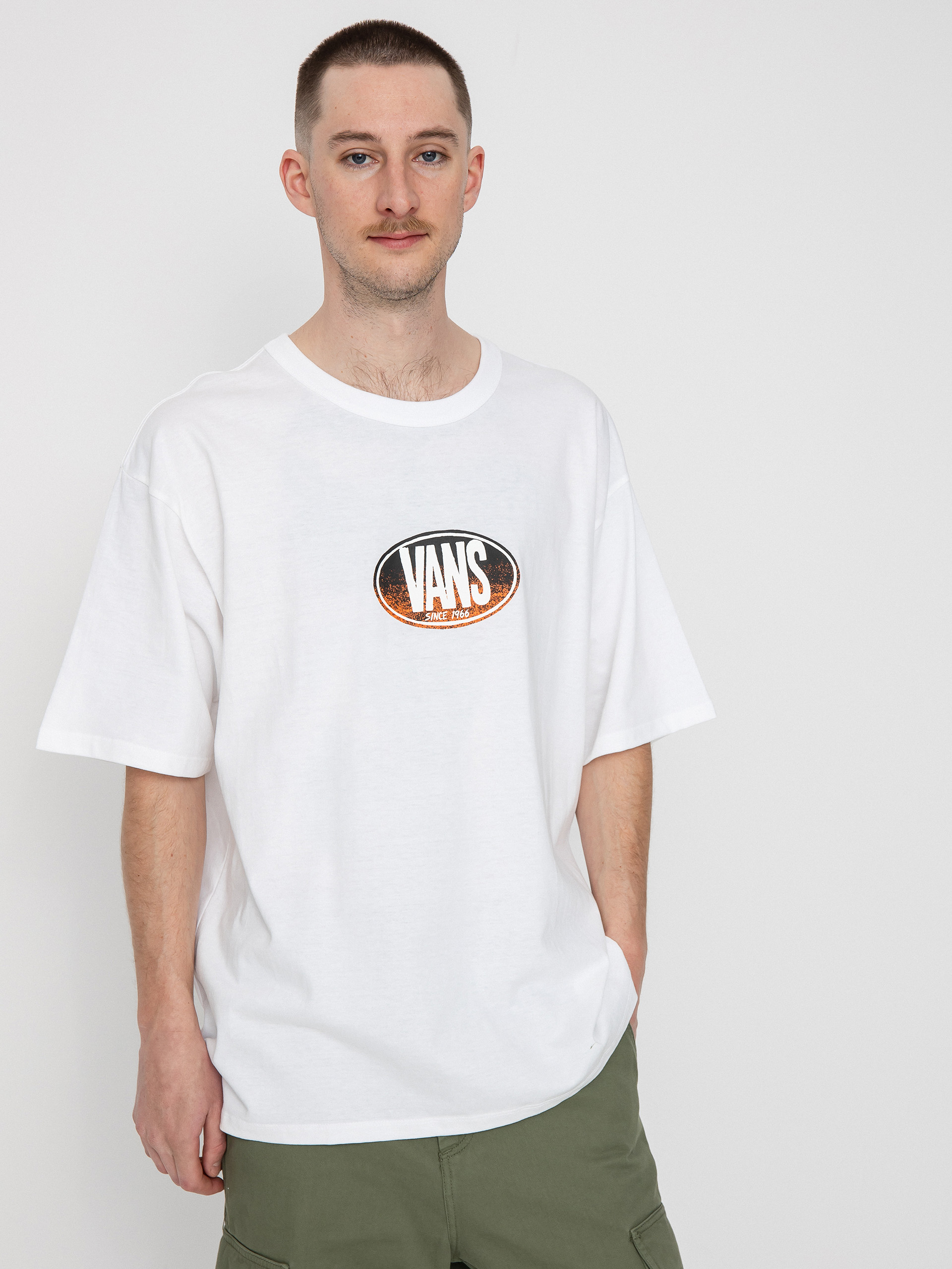 Tricou Vans Off The Wall Gradient Logo Loose (skate classics white)